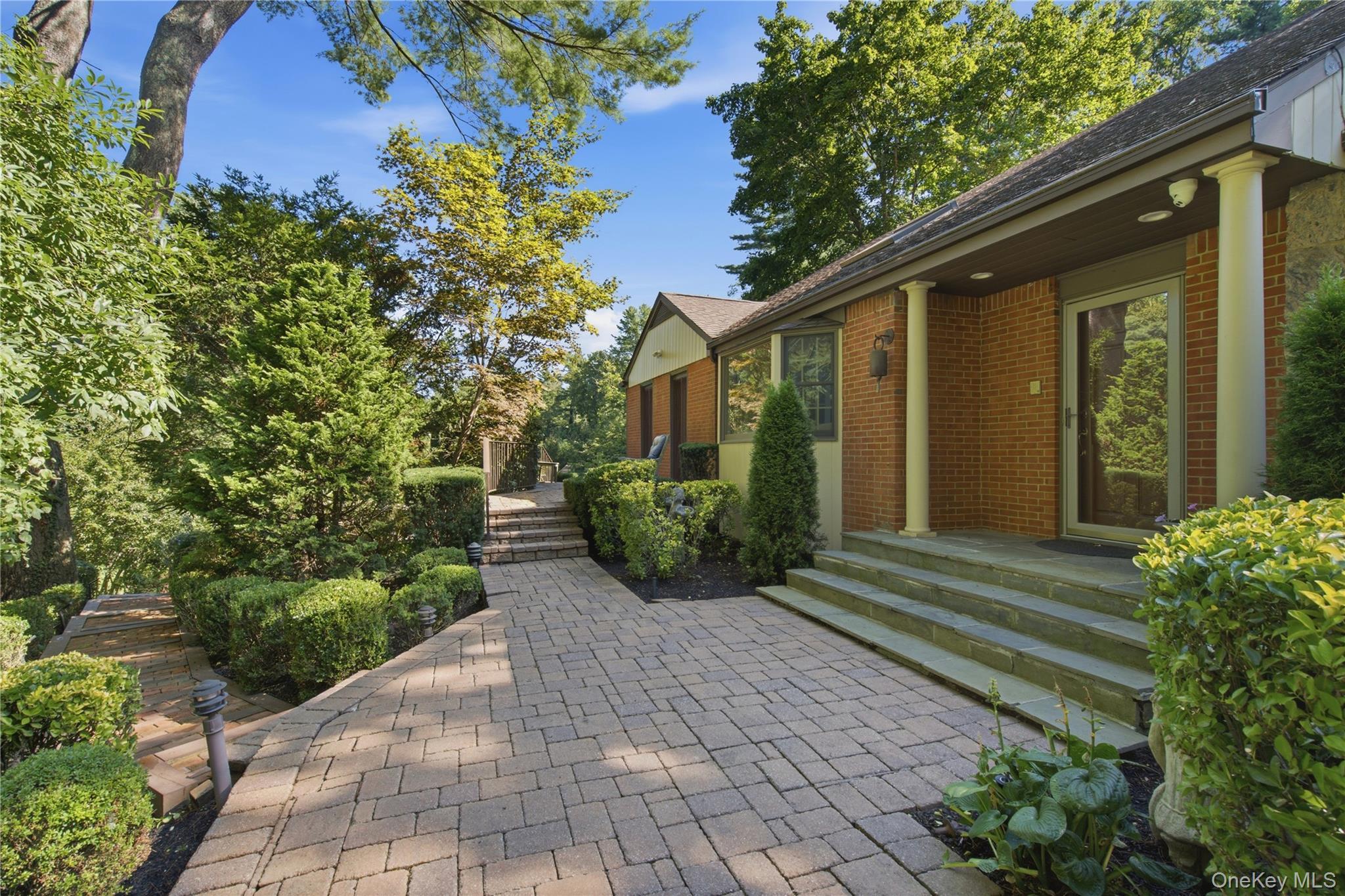 Single Family Friendly Road Nassau County, NY 11771, MLS-967360-5