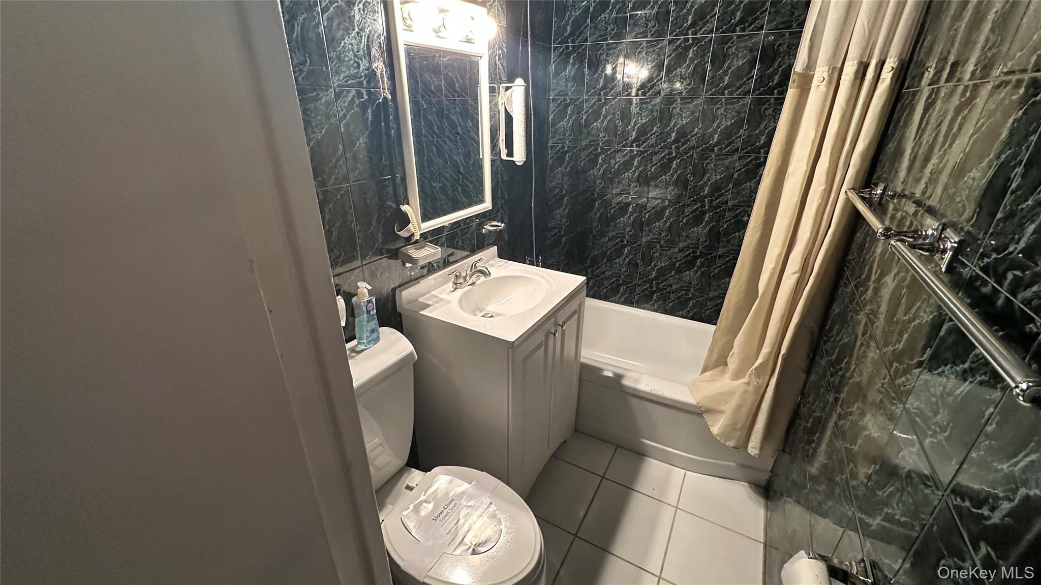 Coop 64th Avenue Queens, NY 11374, MLS-967361-32