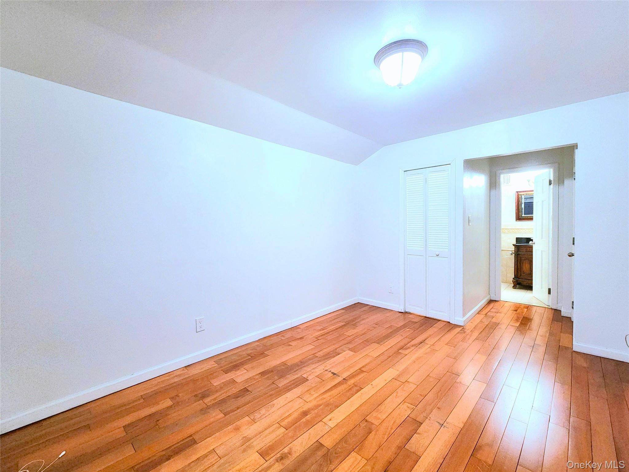 Apartment 33rd Queens, NY 11354, MLS-967398-11
