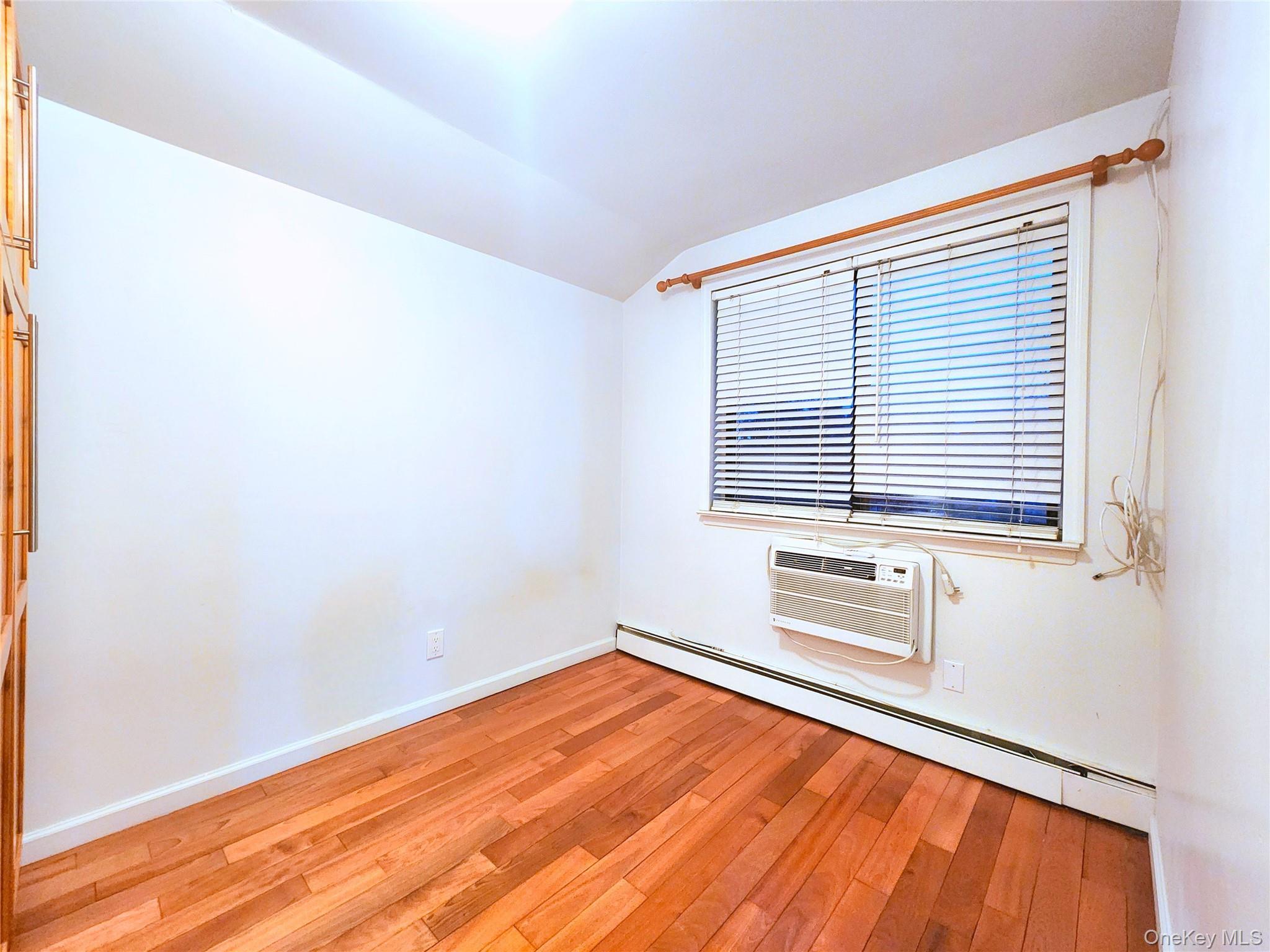 Apartment 33rd Queens, NY 11354, MLS-967398-18