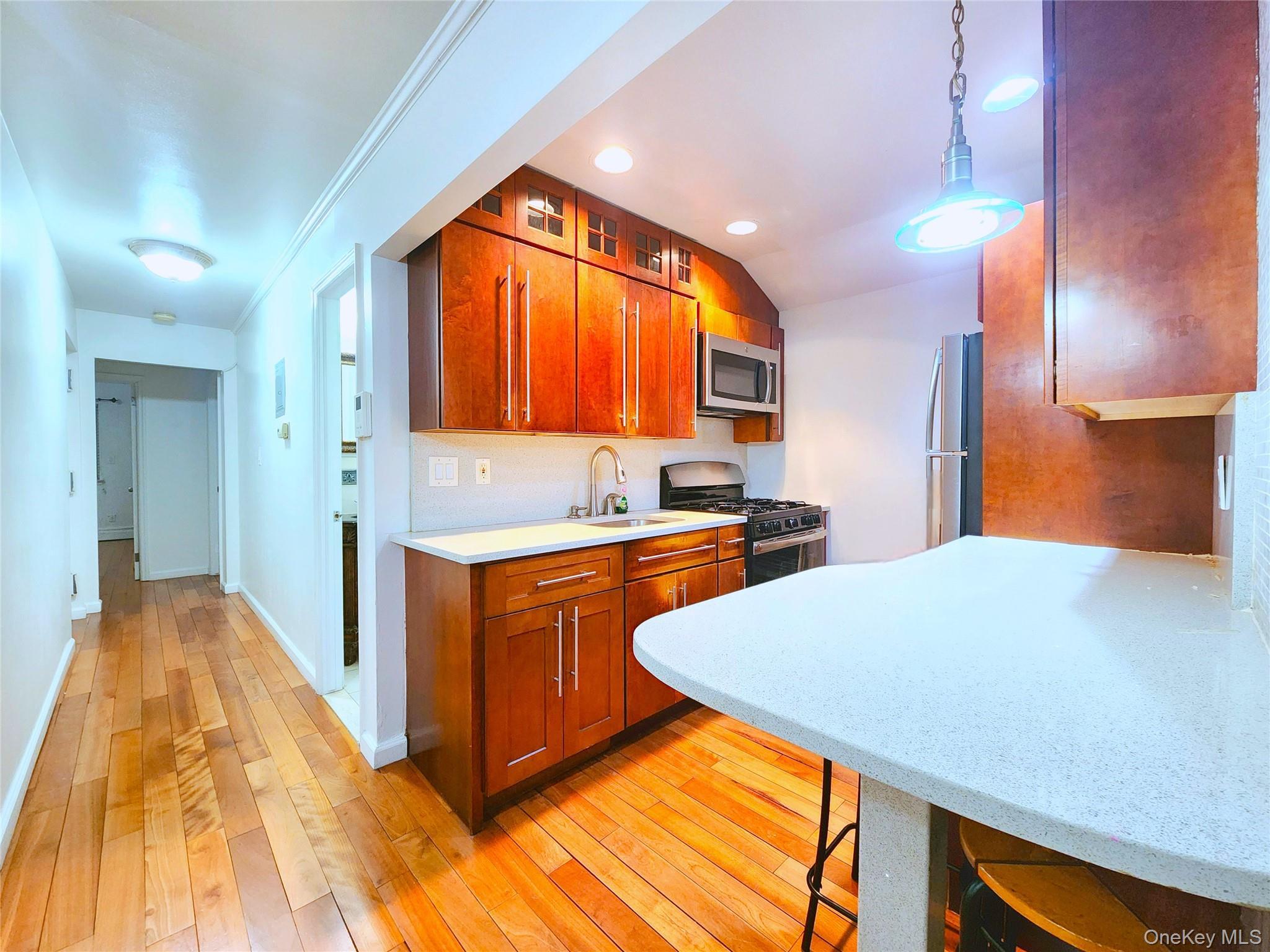 Apartment 33rd Queens, NY 11354, MLS-967398-4