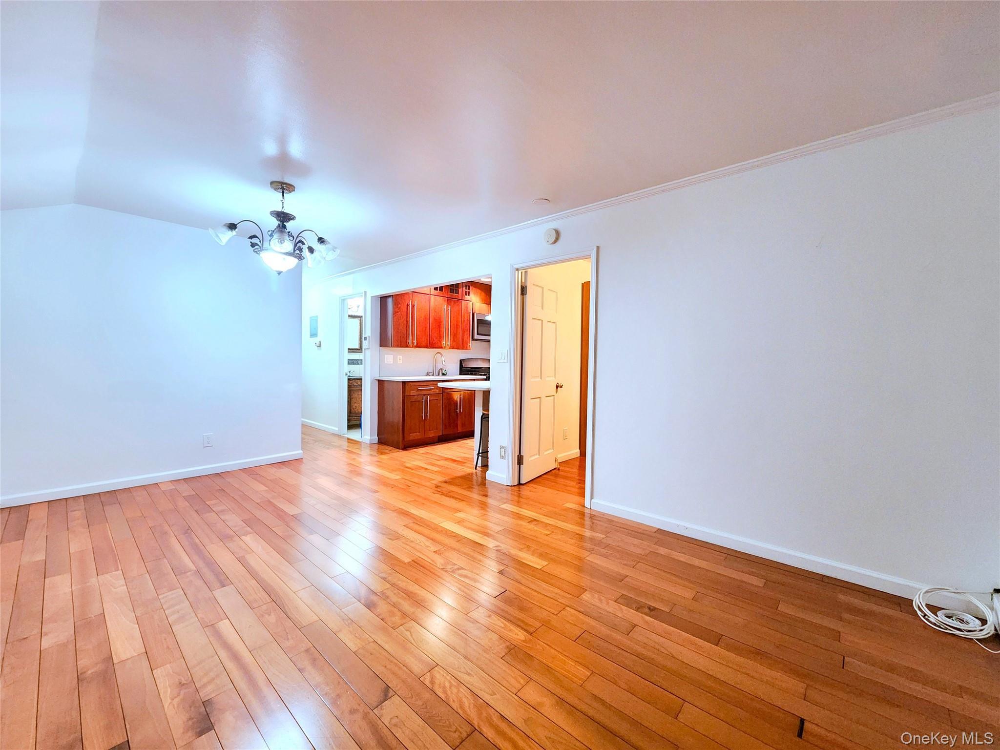 Apartment 33rd Queens, NY 11354, MLS-967398-7