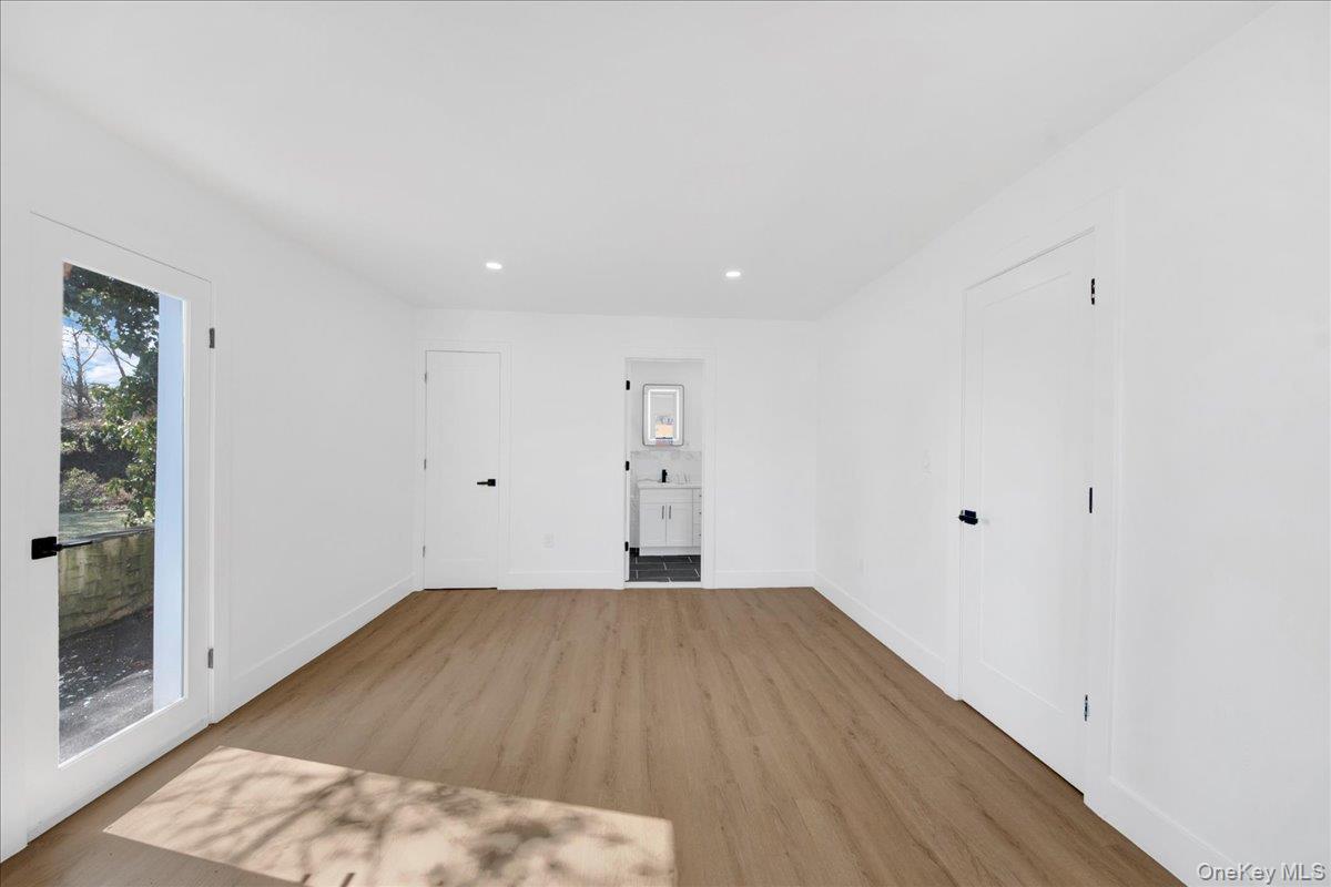 Single Family Mersereau  Westchester County, NY 10553, MLS-967407-21