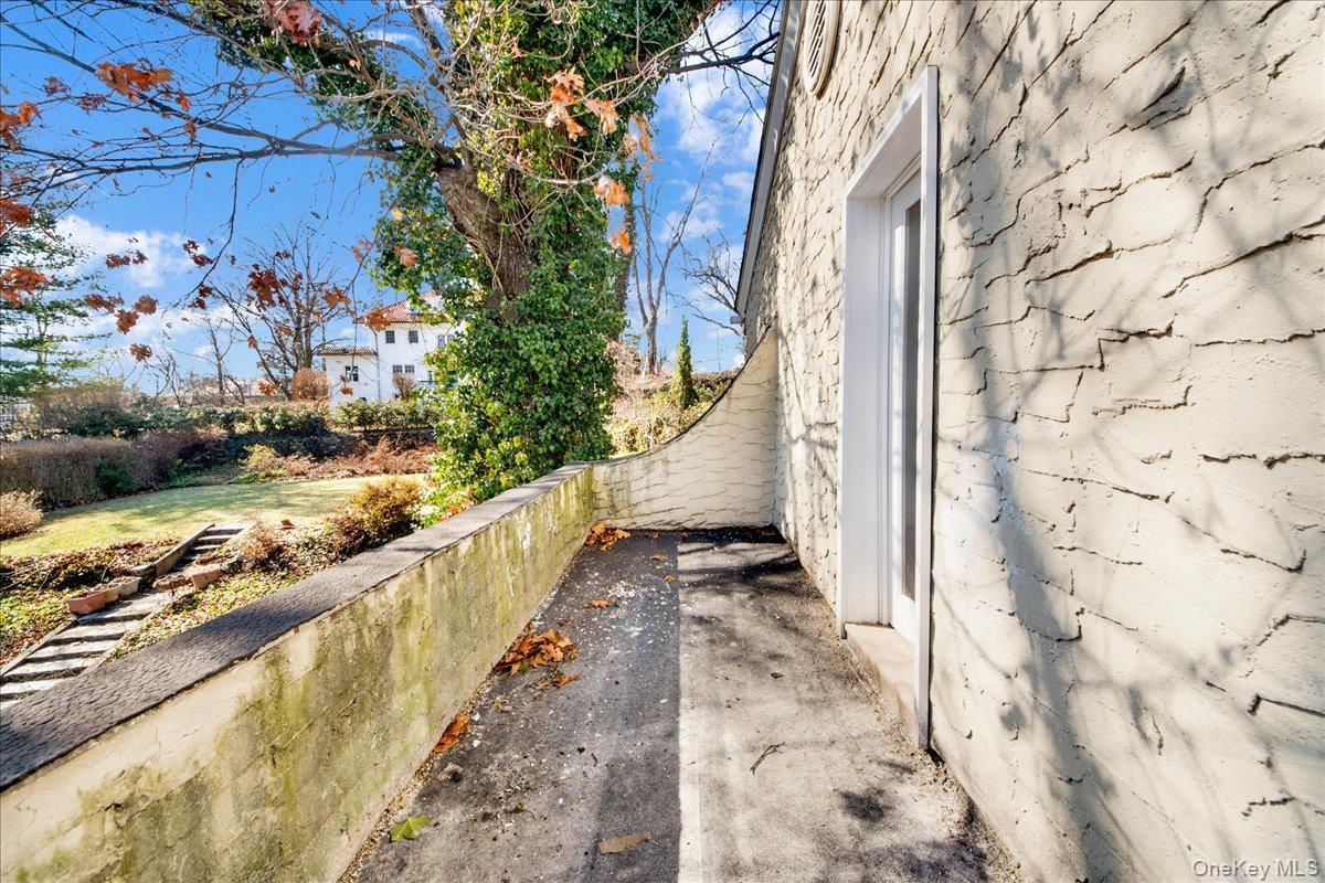 Single Family Mersereau  Westchester County, NY 10553, MLS-967407-27