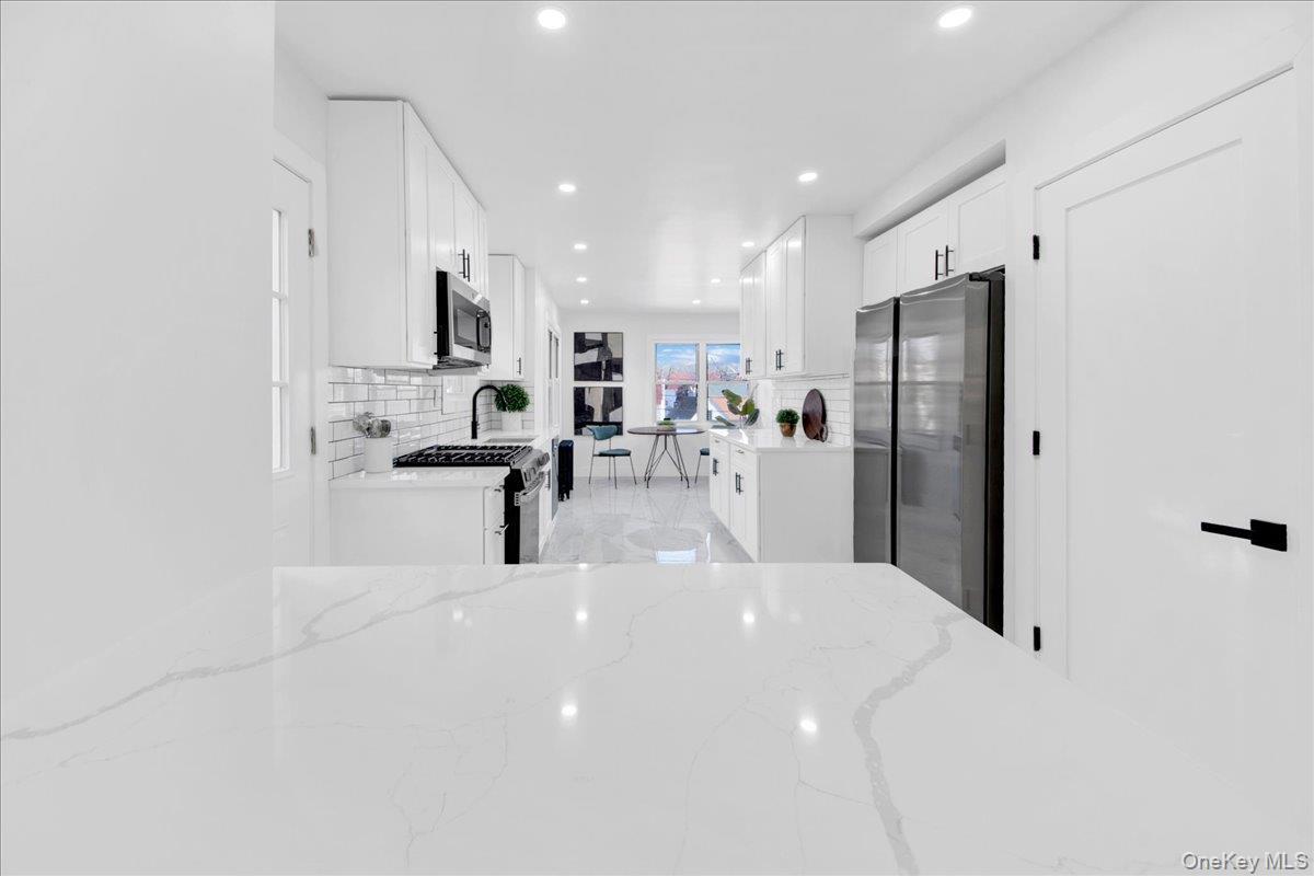 Single Family Mersereau  Westchester County, NY 10553, MLS-967407-5