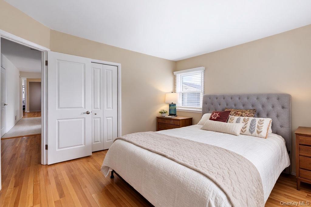 Single Family 97th  Queens, NY 11414, MLS-967424-10