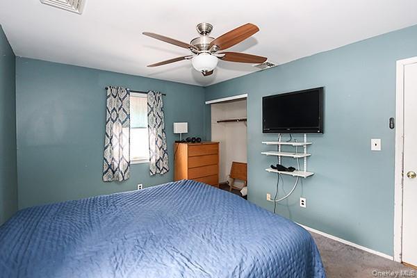 Single Family Oakdale  Suffolk County, NY 11784, MLS-967431-13