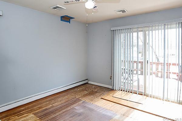 Single Family Oakdale  Suffolk County, NY 11784, MLS-967431-15