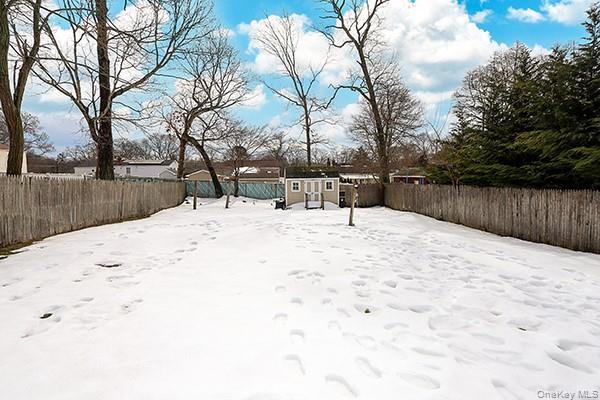 Single Family Oakdale  Suffolk County, NY 11784, MLS-967431-20