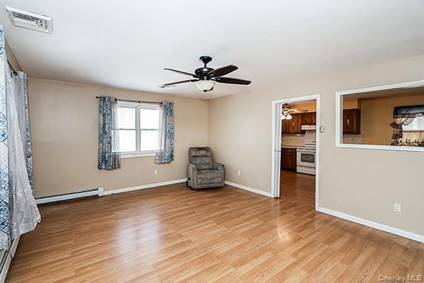 Single Family Oakdale  Suffolk County, NY 11784, MLS-967431-4