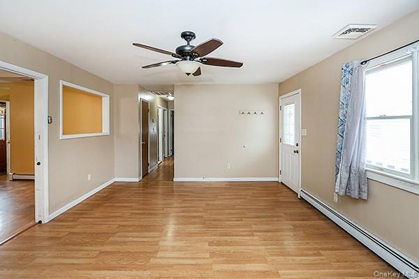 Single Family Oakdale  Suffolk County, NY 11784, MLS-967431-6