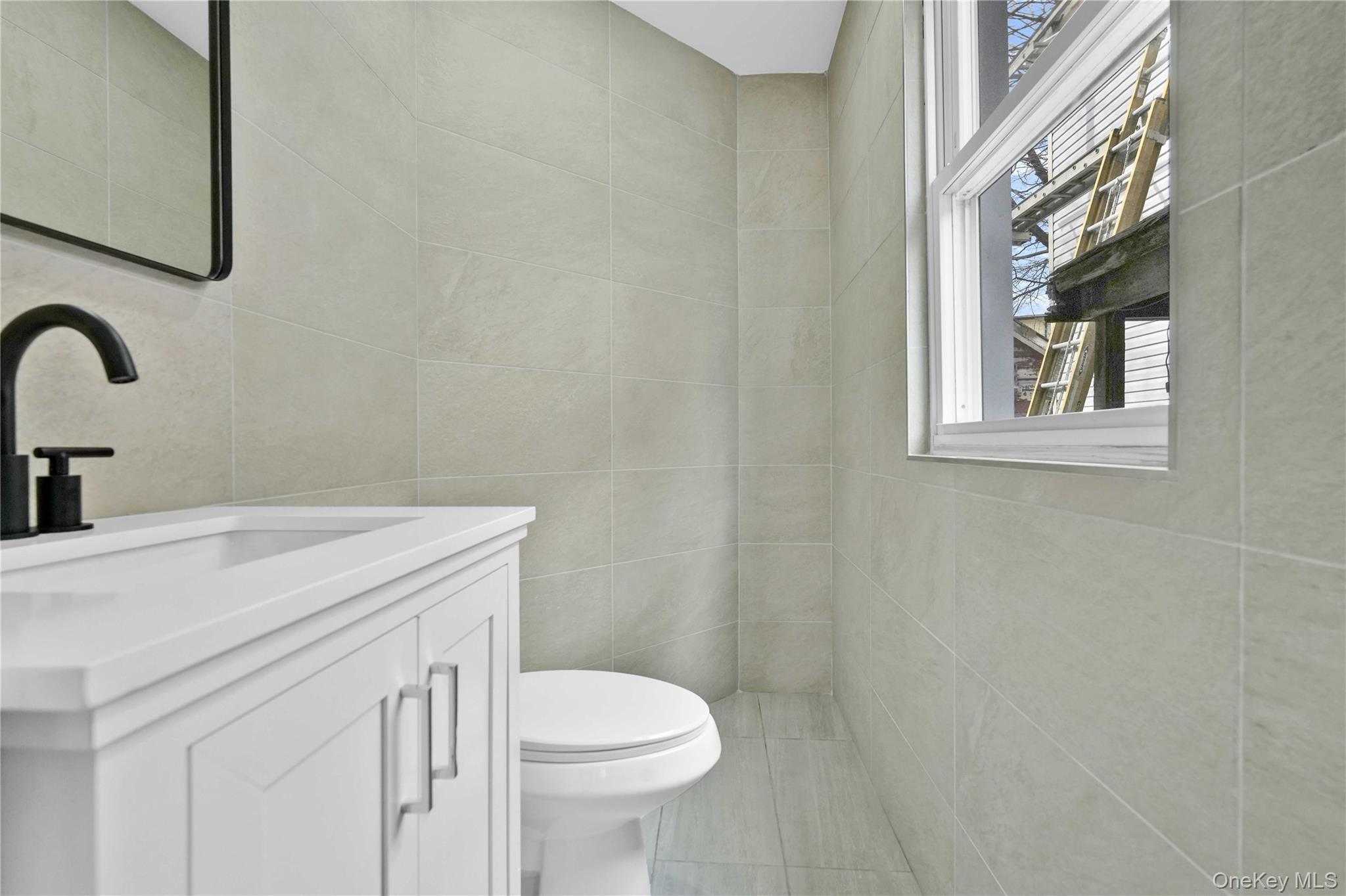 Single Family 191st  Queens, NY 11413, MLS-967476-22