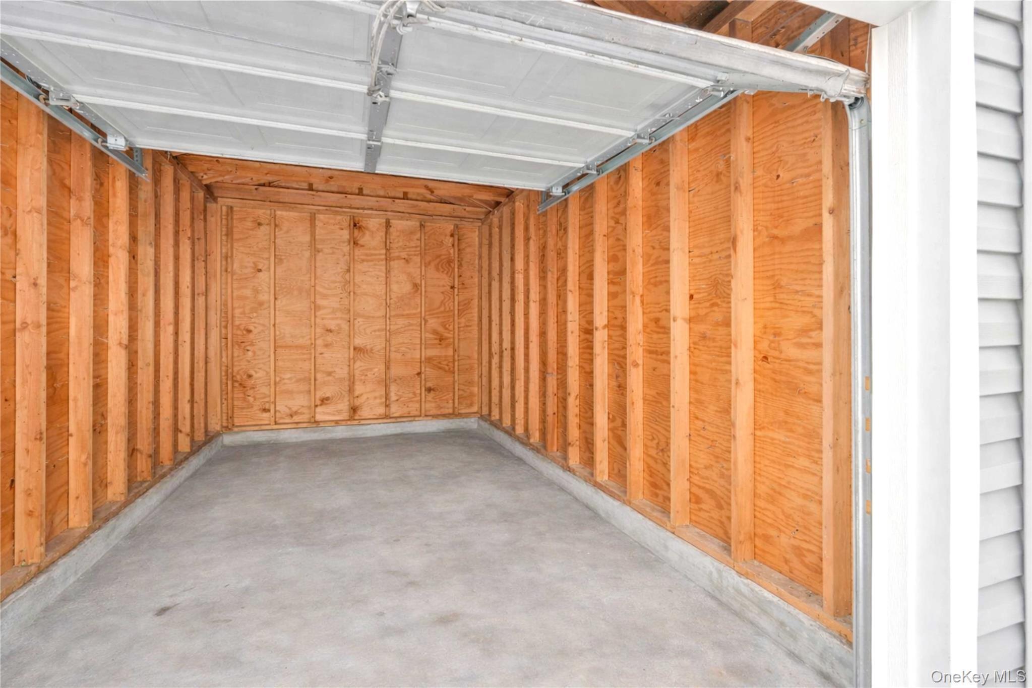 Single Family 191st  Queens, NY 11413, MLS-967476-39