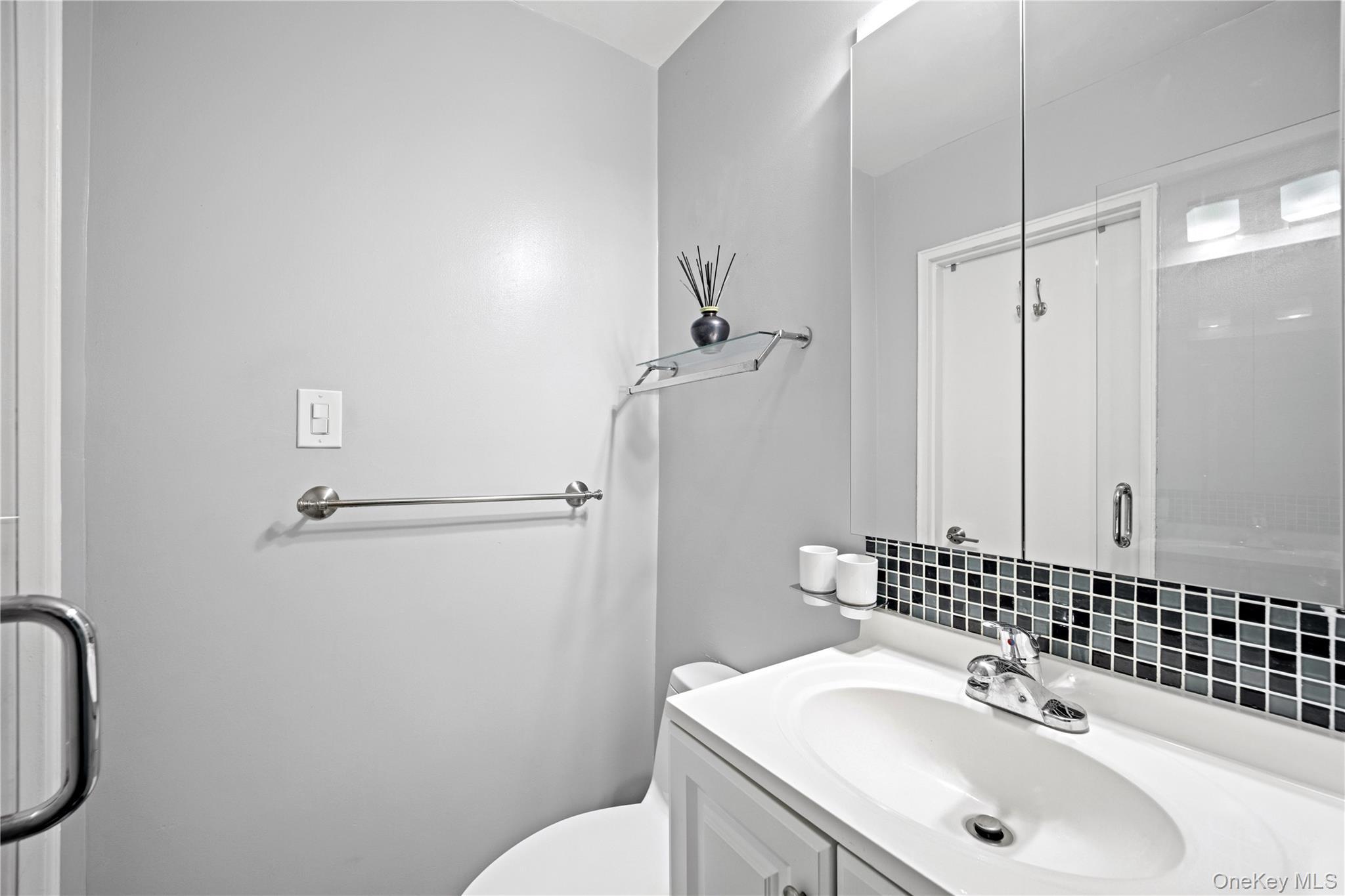 Coop Bell Queens, NY 11364, MLS-967480-12