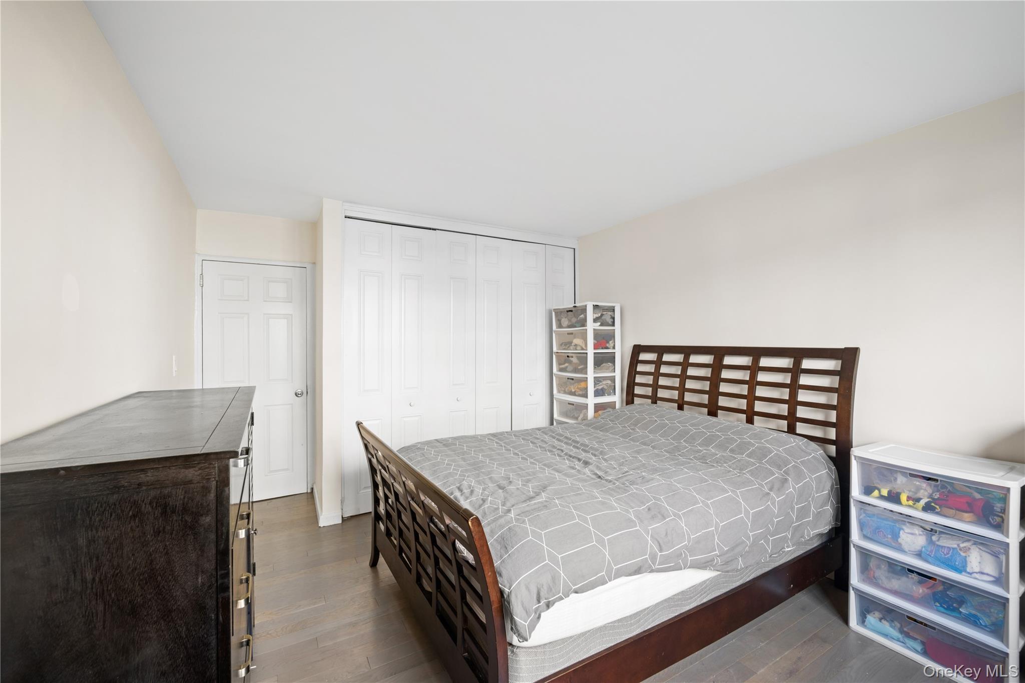 Coop Bell Queens, NY 11364, MLS-967480-15