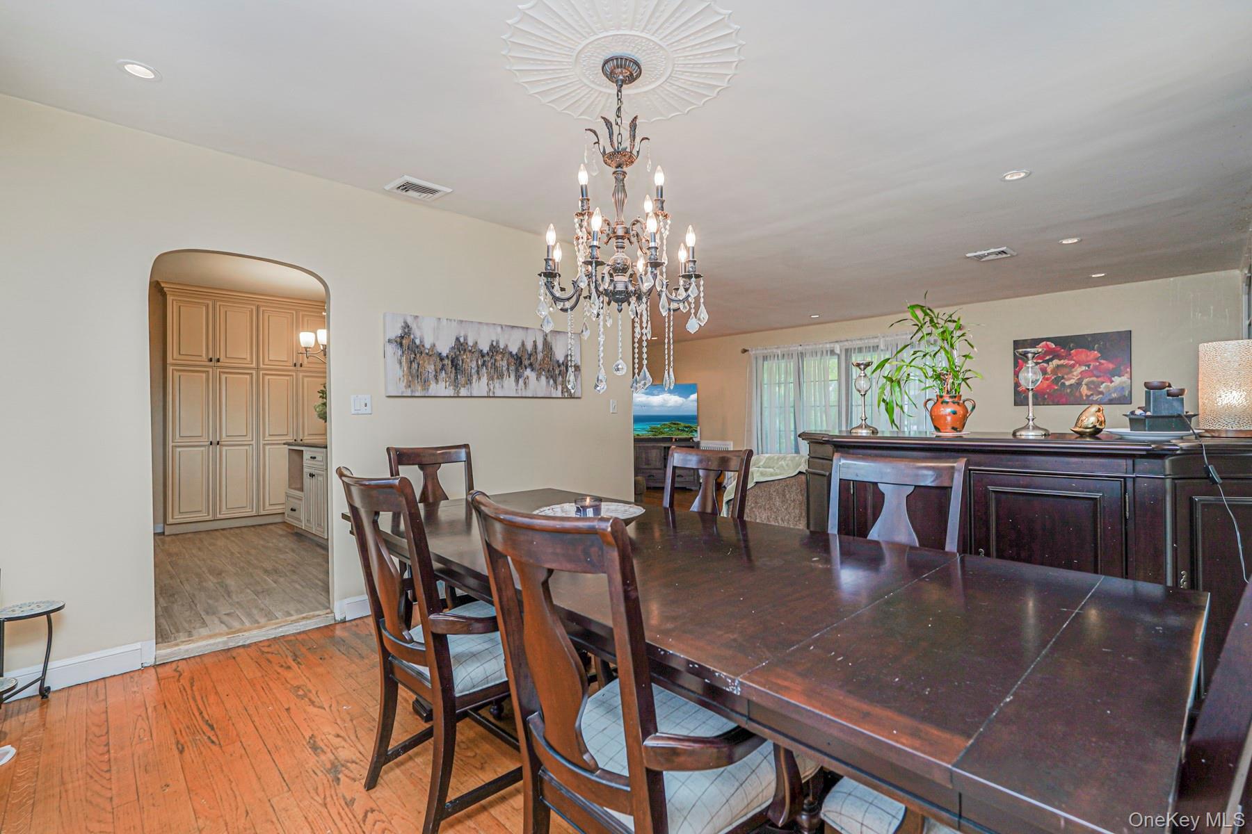 Single Family Brentwood  Staten Island, NY 10301, MLS-967496-11