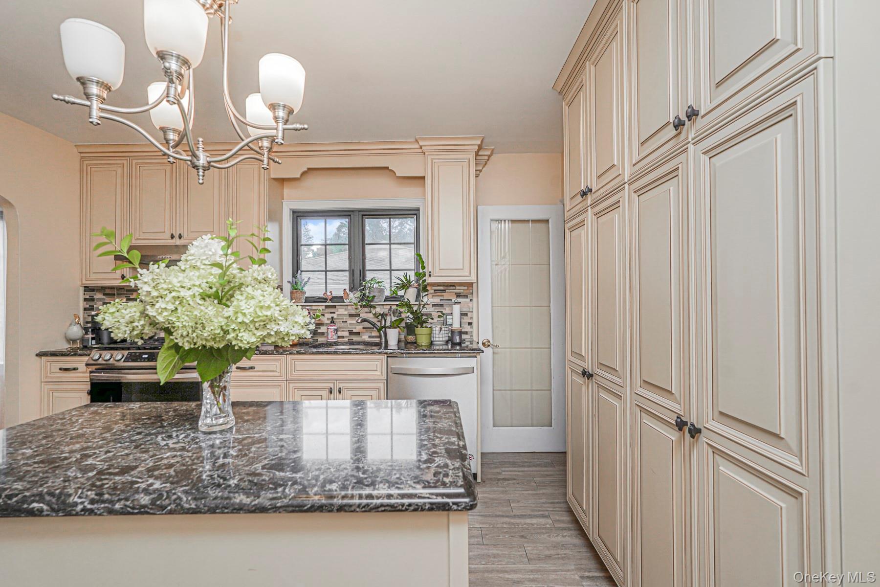 Single Family Brentwood  Staten Island, NY 10301, MLS-967496-15