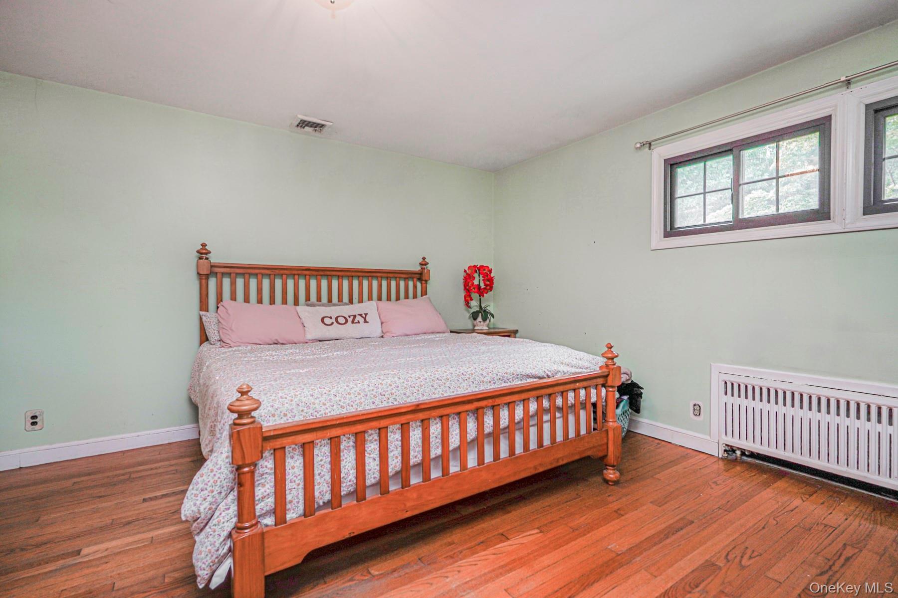 Single Family Brentwood  Staten Island, NY 10301, MLS-967496-19