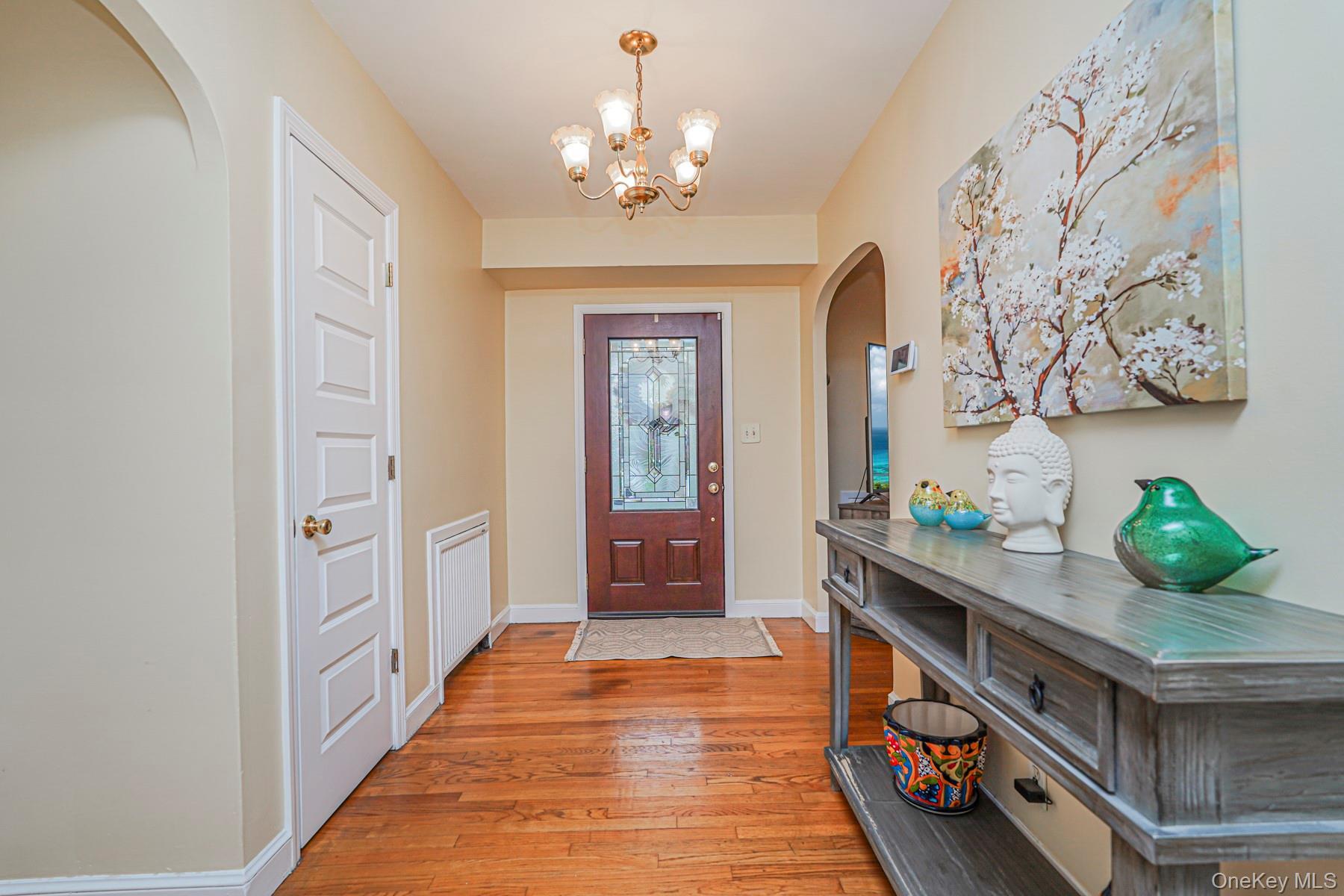 Single Family Brentwood  Staten Island, NY 10301, MLS-967496-4