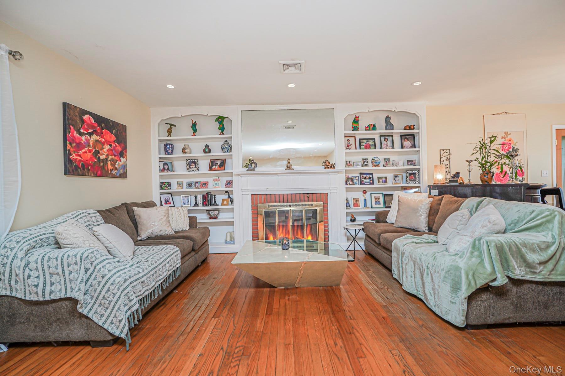 Single Family Brentwood  Staten Island, NY 10301, MLS-967496-8