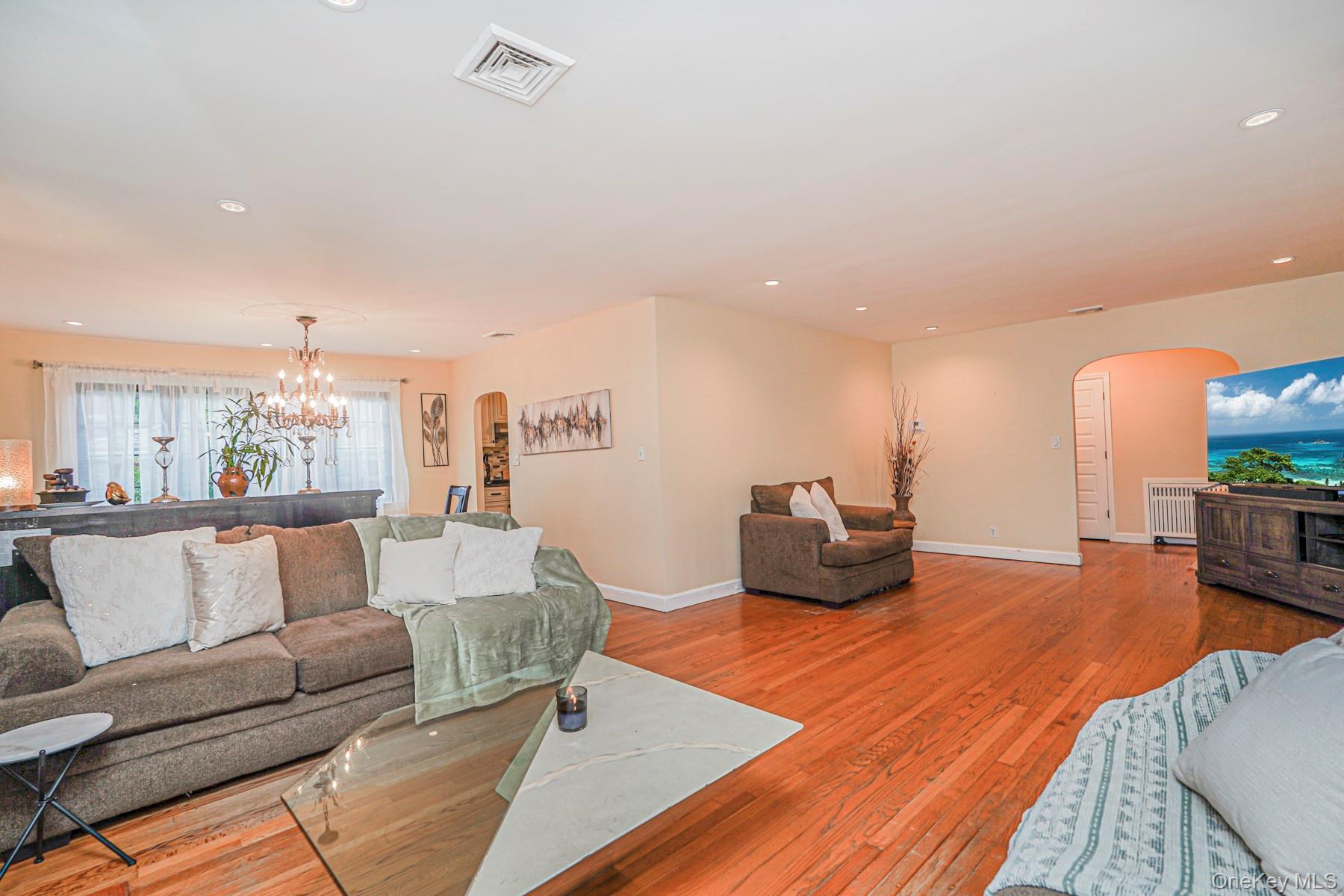 Single Family Brentwood  Staten Island, NY 10301, MLS-967496-9