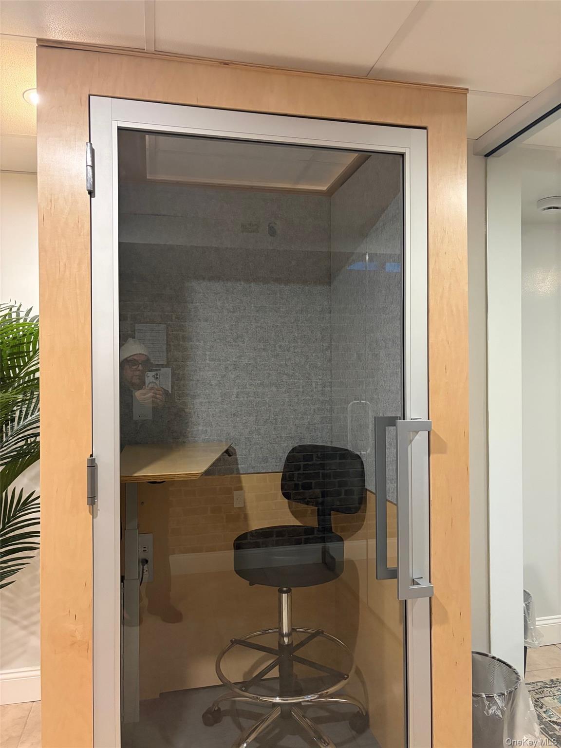 Coop Pelham  Westchester County, NY 10805, MLS-967506-5