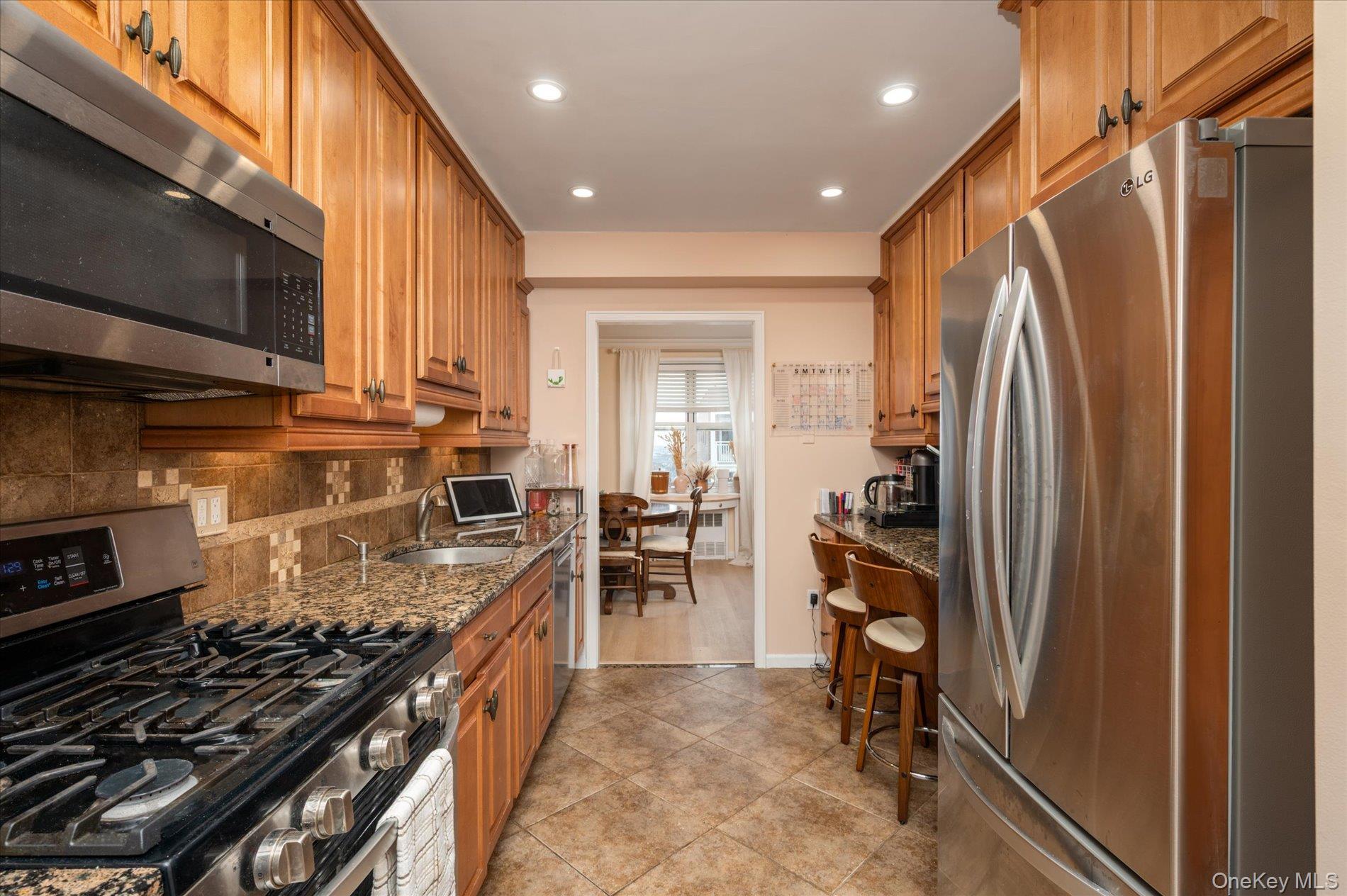 Coop Shore  Nassau County, NY 11561, MLS-967507-8