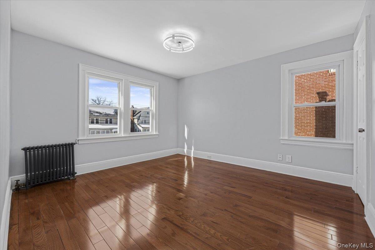 Single Family 200th  Queens, NY 11412, MLS-967537-23