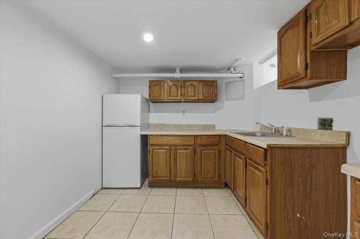 Single Family 200th  Queens, NY 11412, MLS-967537-30