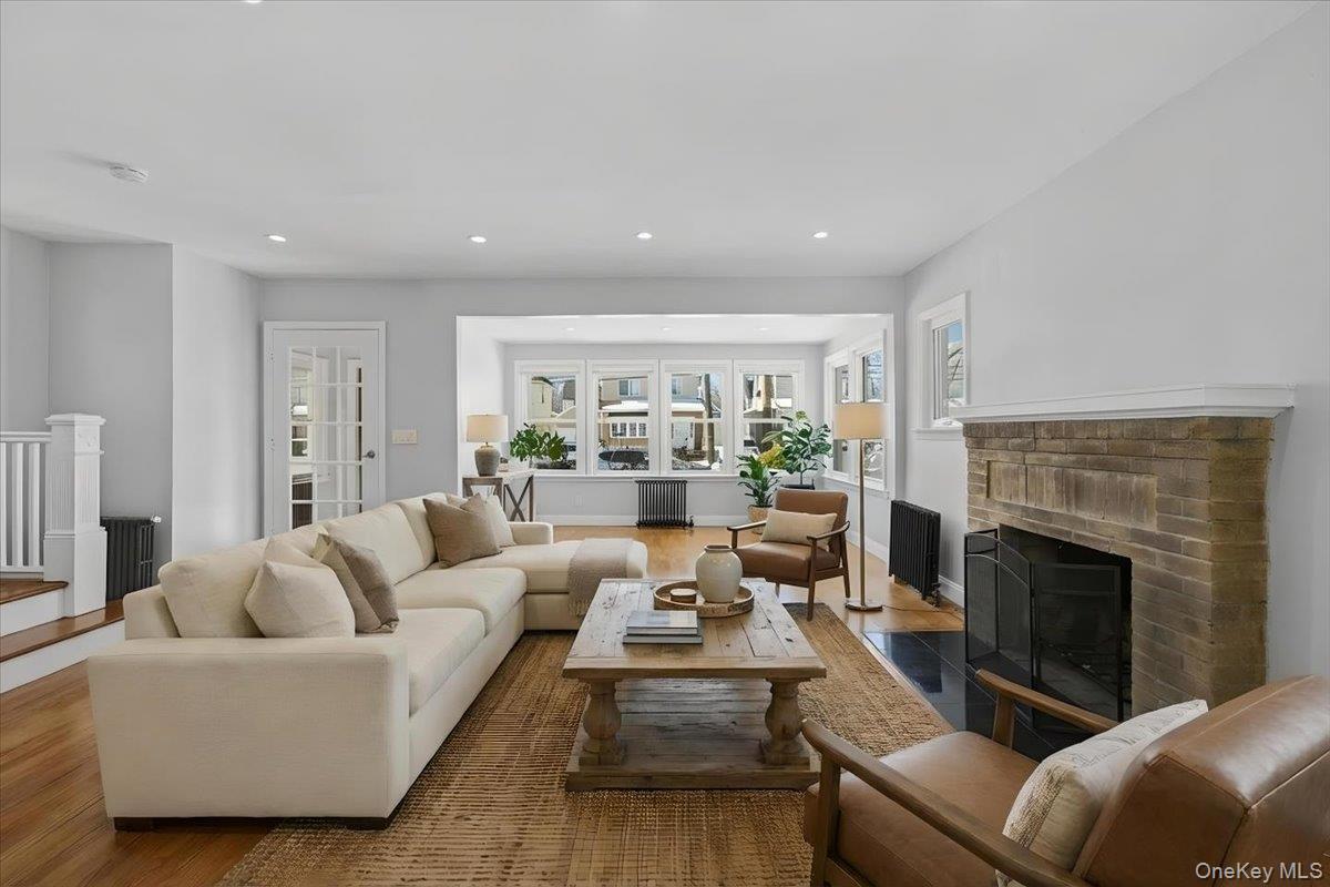 Single Family 200th  Queens, NY 11412, MLS-967537-8