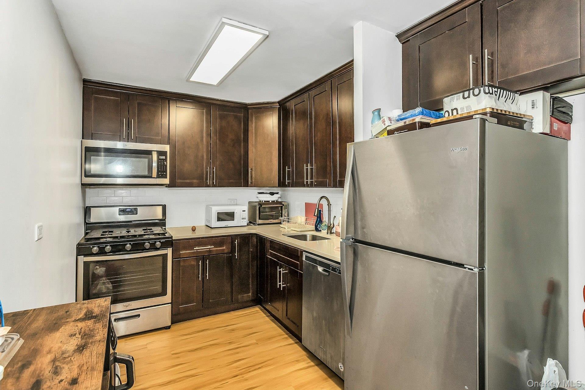 Condo Bay Club  Queens, NY 11360, MLS-967551-10