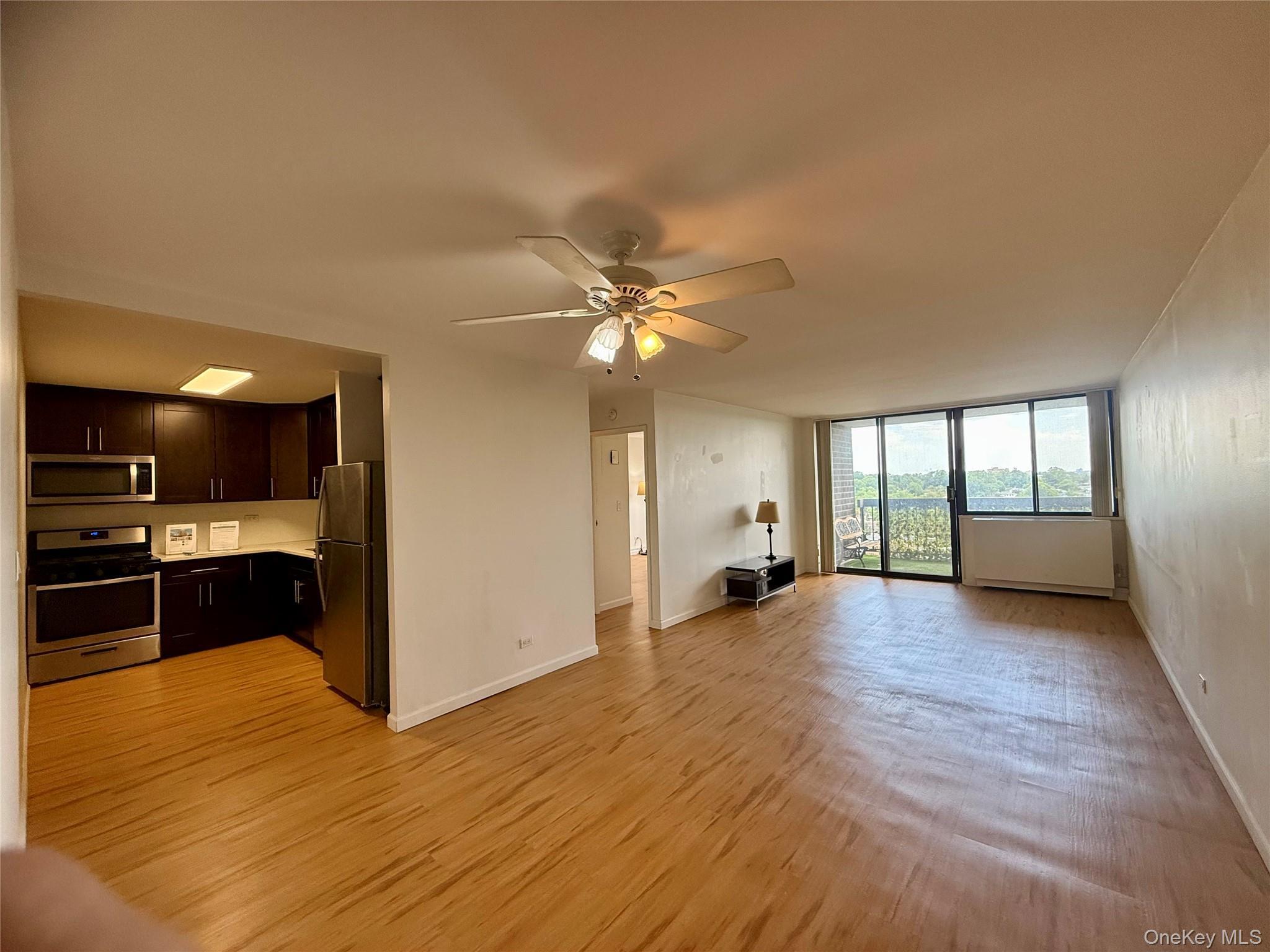 Condo Bay Club  Queens, NY 11360, MLS-967551-11