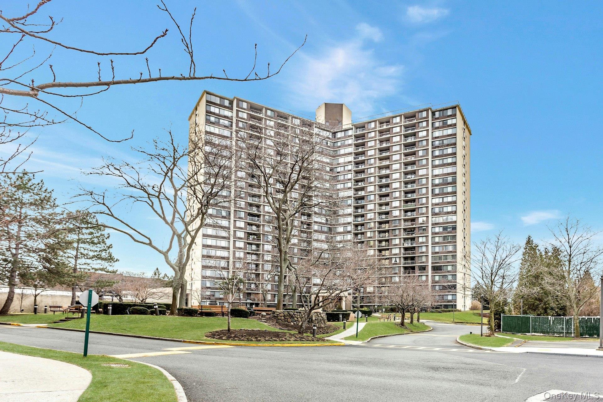 Condo Bay Club  Queens, NY 11360, MLS-967551-21