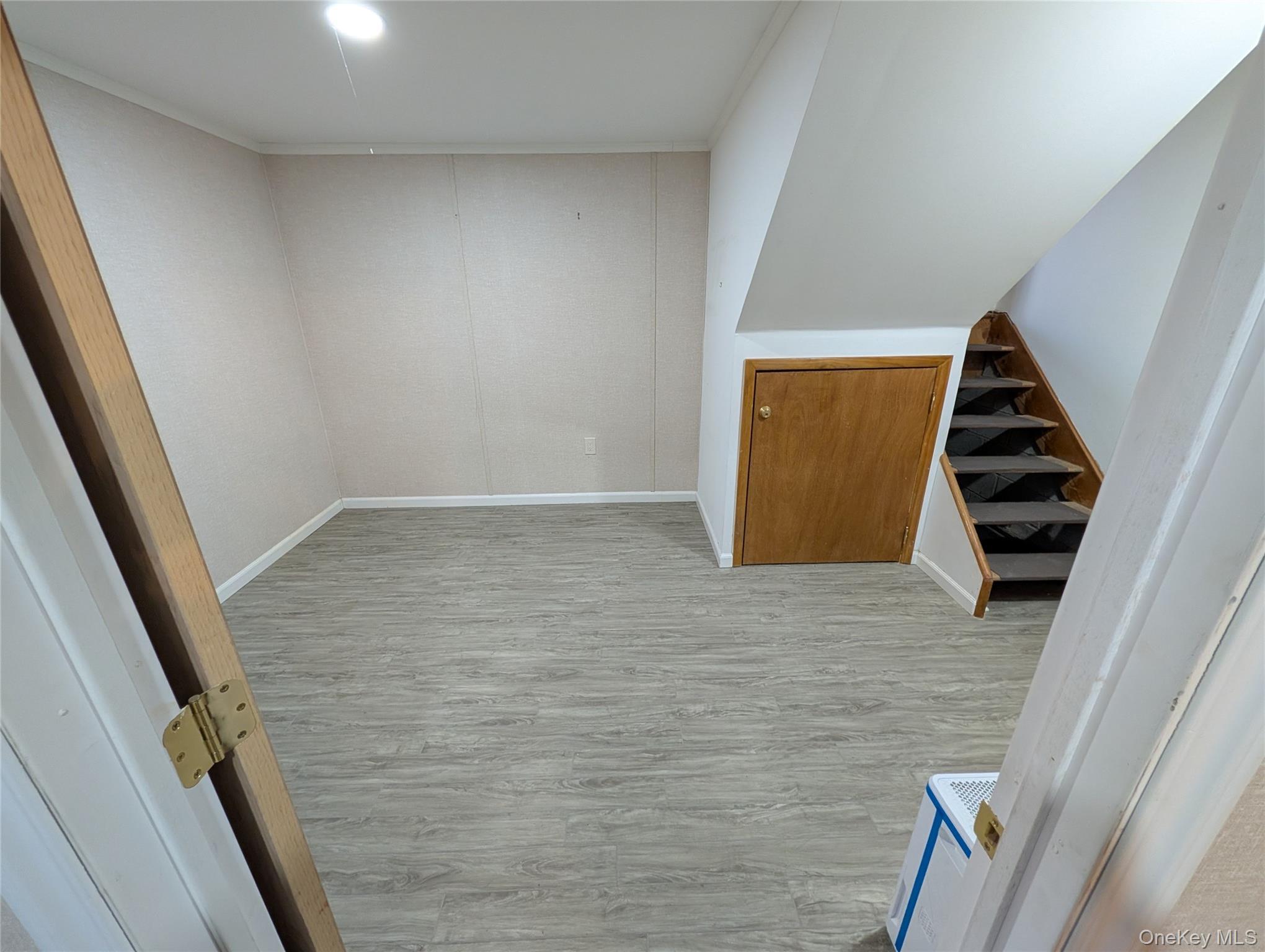 Single Family Hilltop  Dutchess County, NY 12524, MLS-967552-11