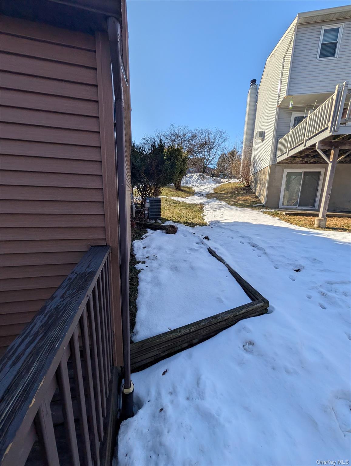 Single Family Hilltop  Dutchess County, NY 12524, MLS-967552-17