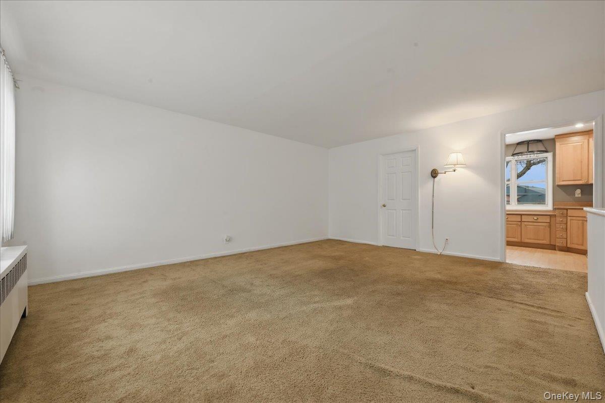 Coop 212th Queens, NY 11360, MLS-967561-4