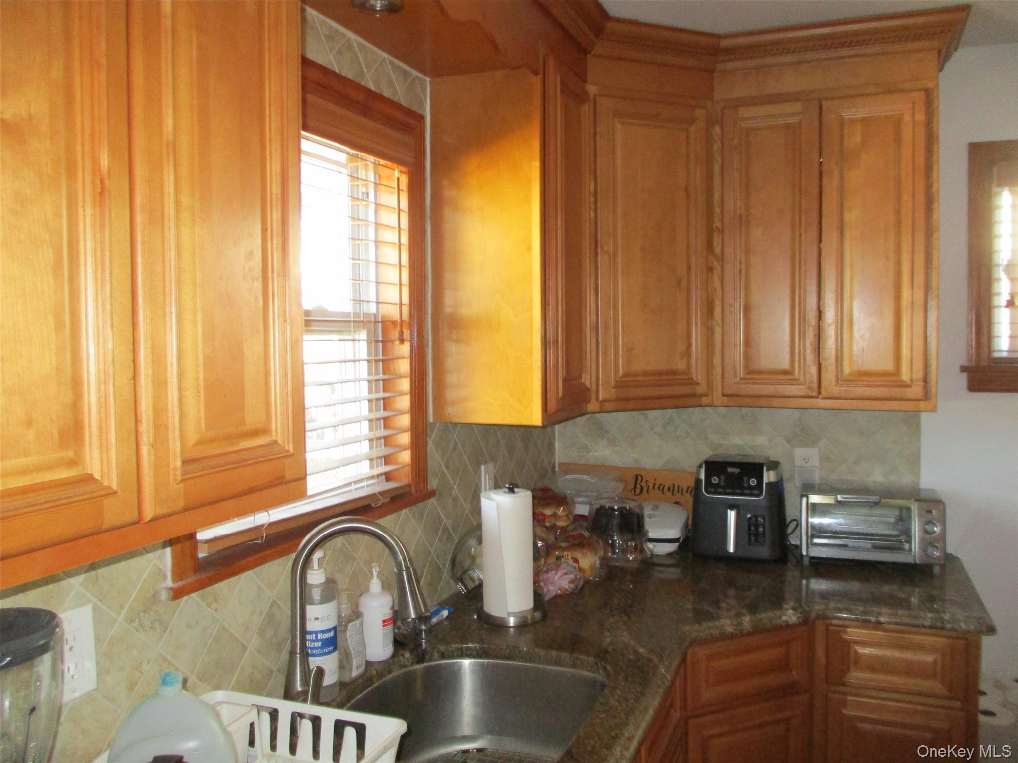 Single Family Birch  Nassau County, NY 11581, MLS-967565-4
