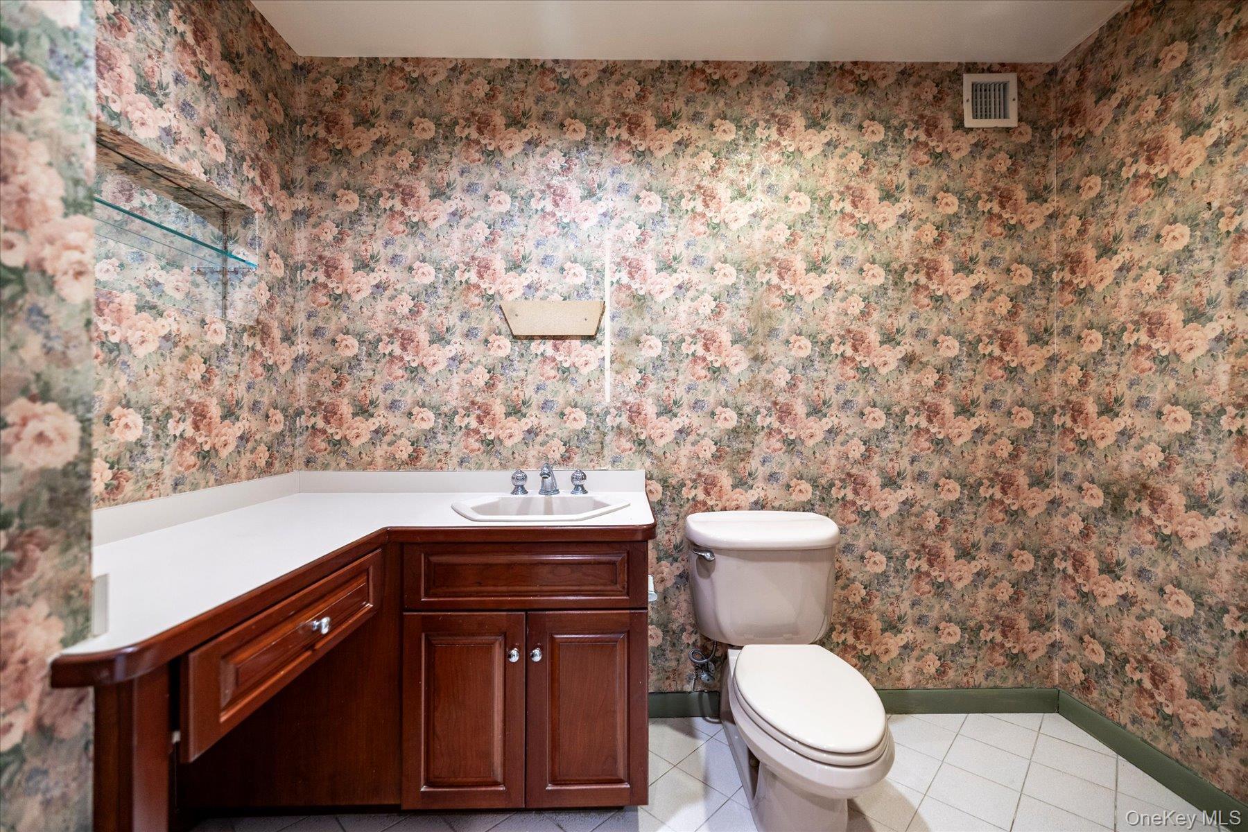 Coop Shore  Nassau County, NY 11561, MLS-967567-14