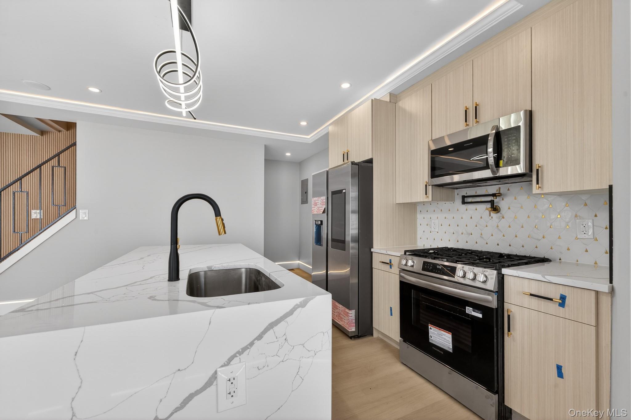 Single Family 137th  Queens, NY 11434, MLS-967587-5