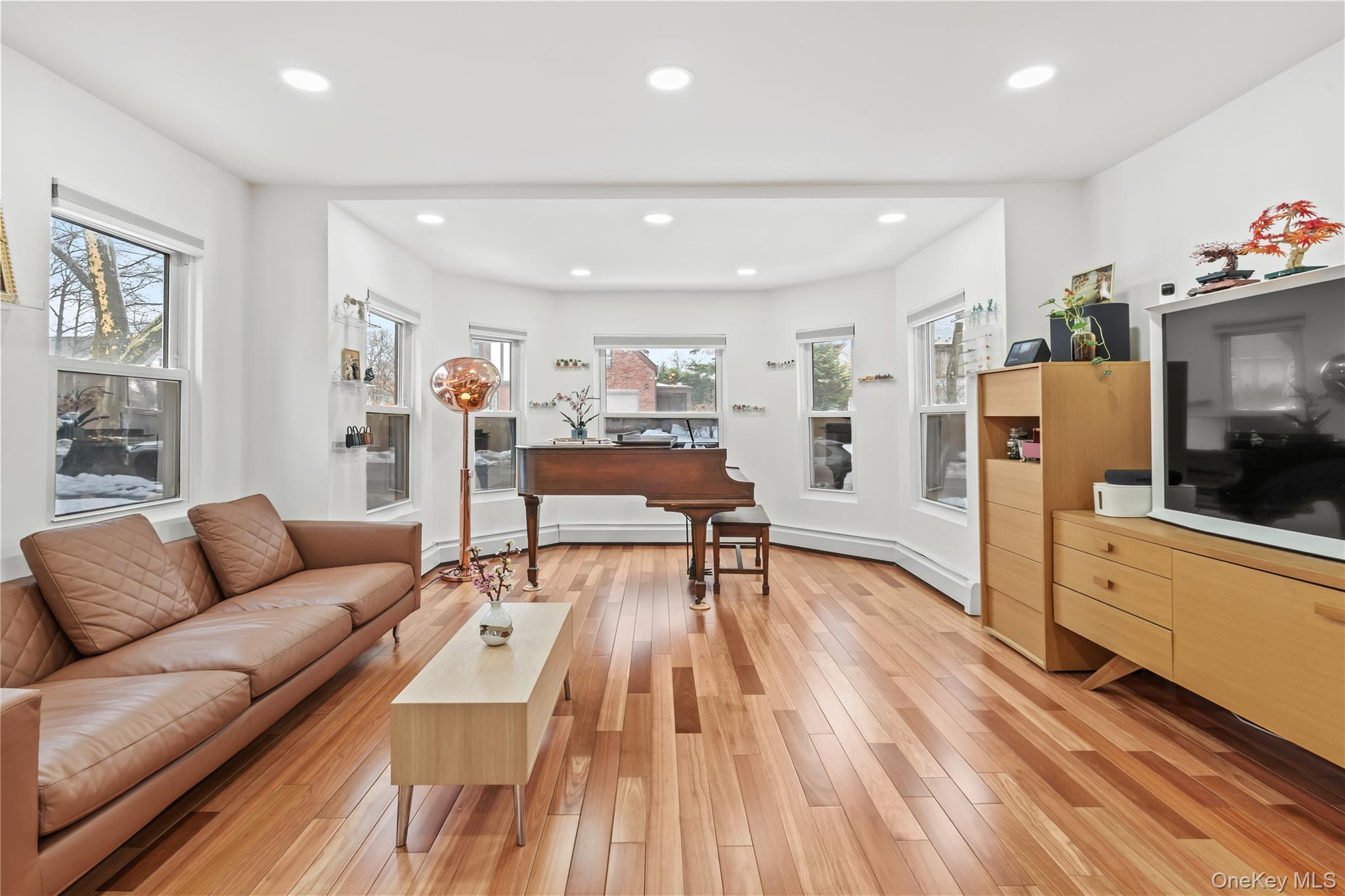 Single Family Juno Queens, NY 11375, MLS-967614-11