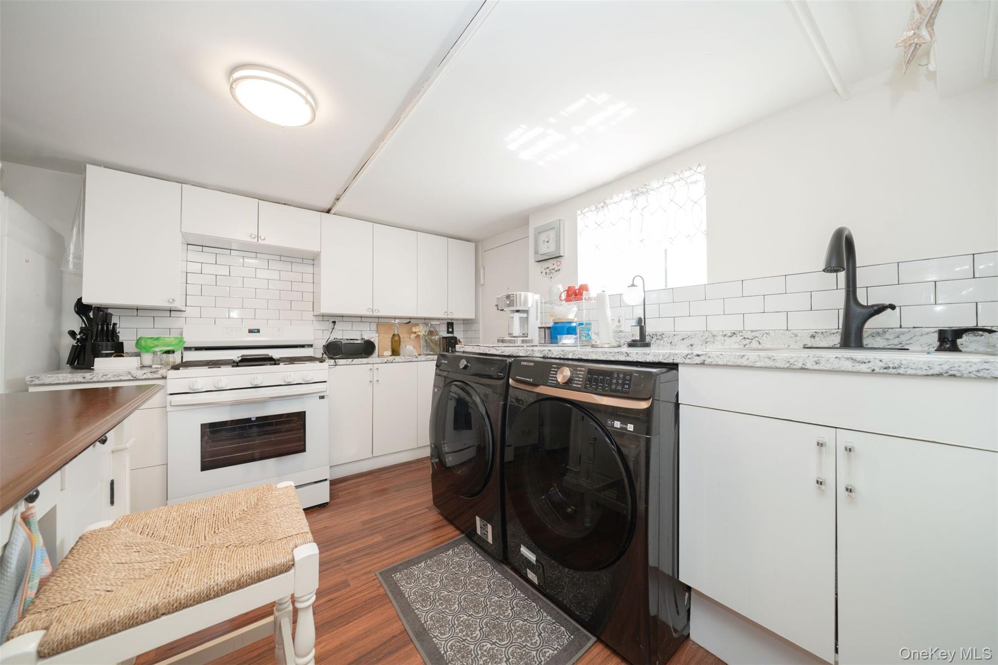 Single Family 88th  Brooklyn, NY 11209, MLS-967617-26