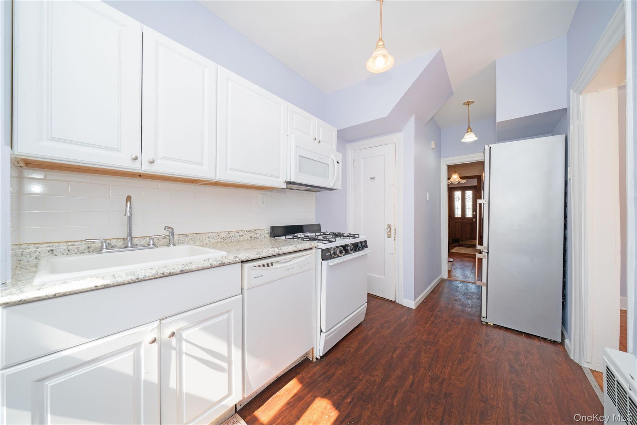 Single Family 88th  Brooklyn, NY 11209, MLS-967617-9