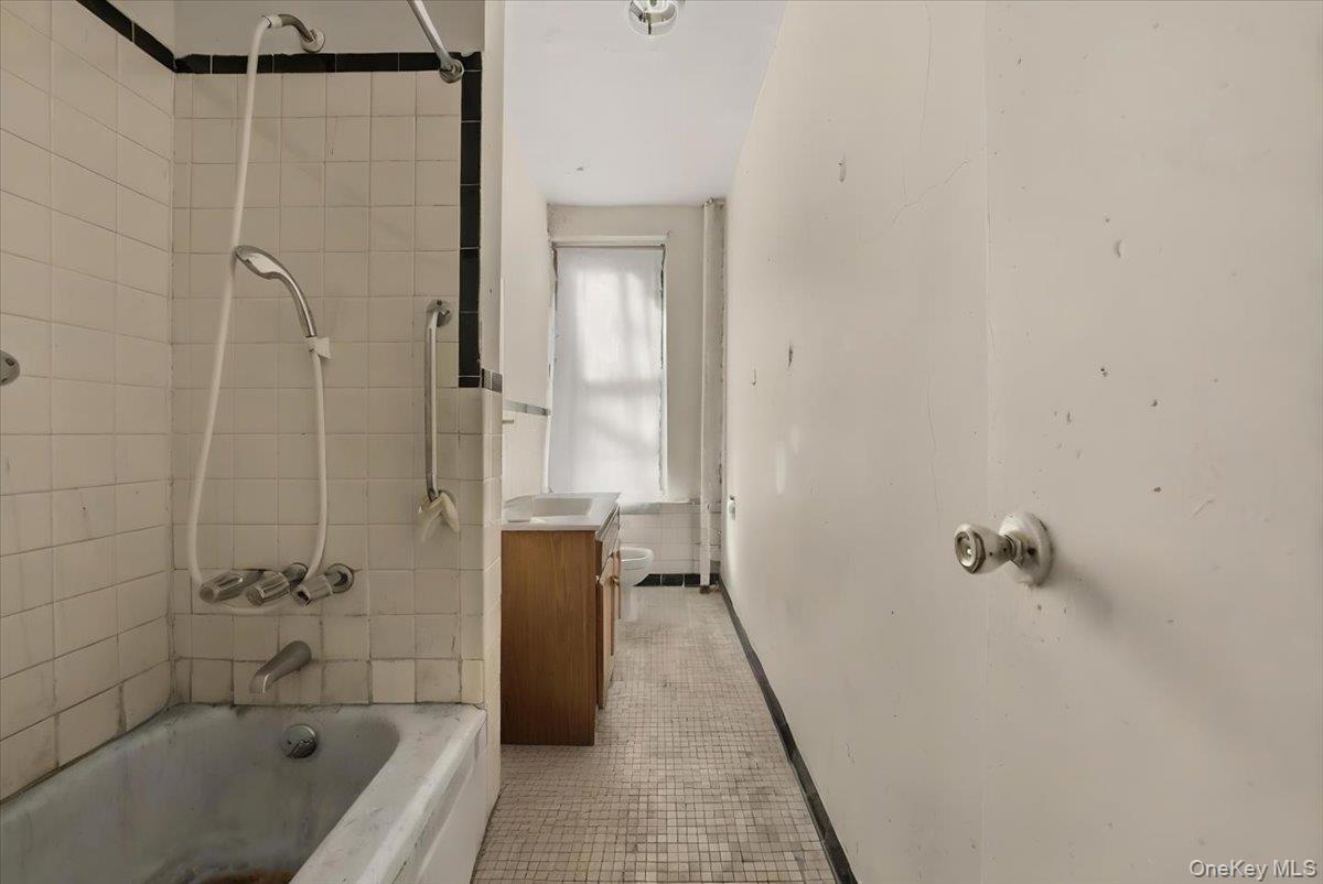 Coop 108th  Manhattan, NY 10025, MLS-967624-11