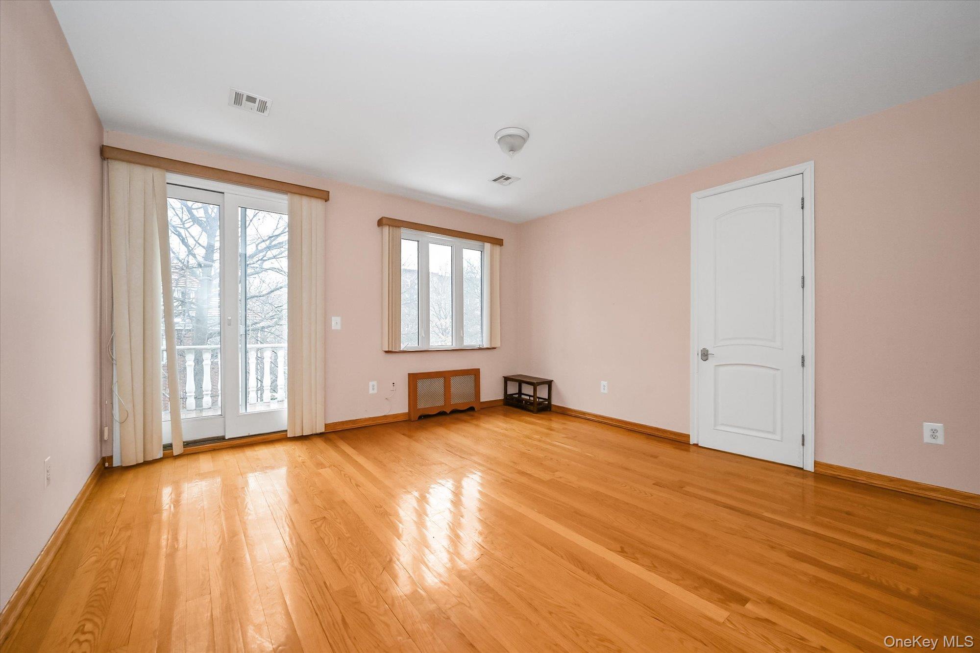 Single Family Kew Forest  Queens, NY 11375, MLS-967629-11