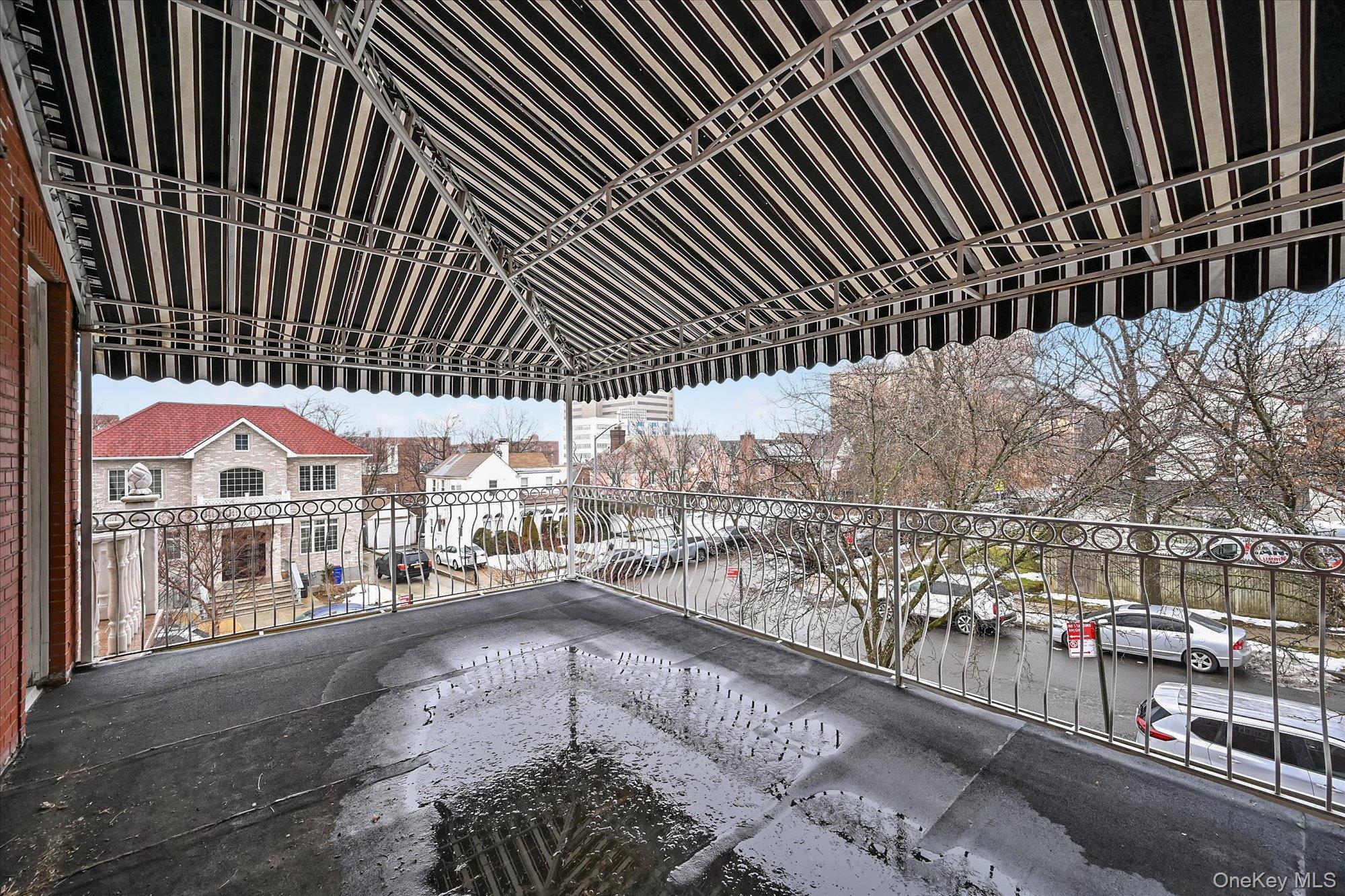 Single Family Kew Forest  Queens, NY 11375, MLS-967629-21