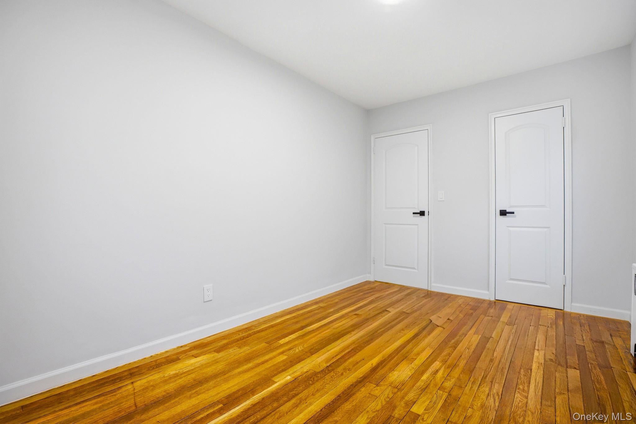 Single Family Wilder  Bronx, NY 10466, MLS-967633-13