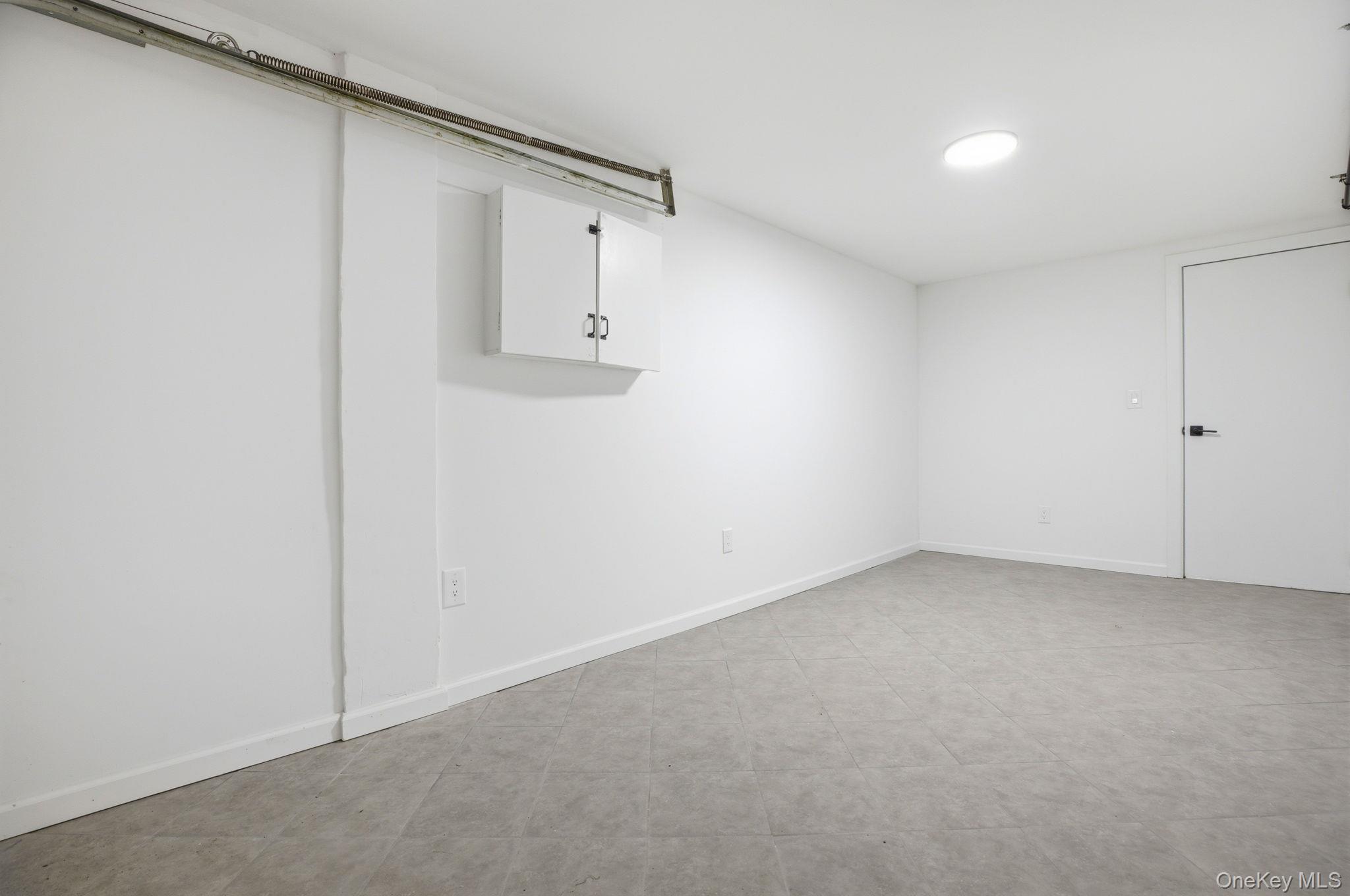 Single Family Wilder  Bronx, NY 10466, MLS-967633-18