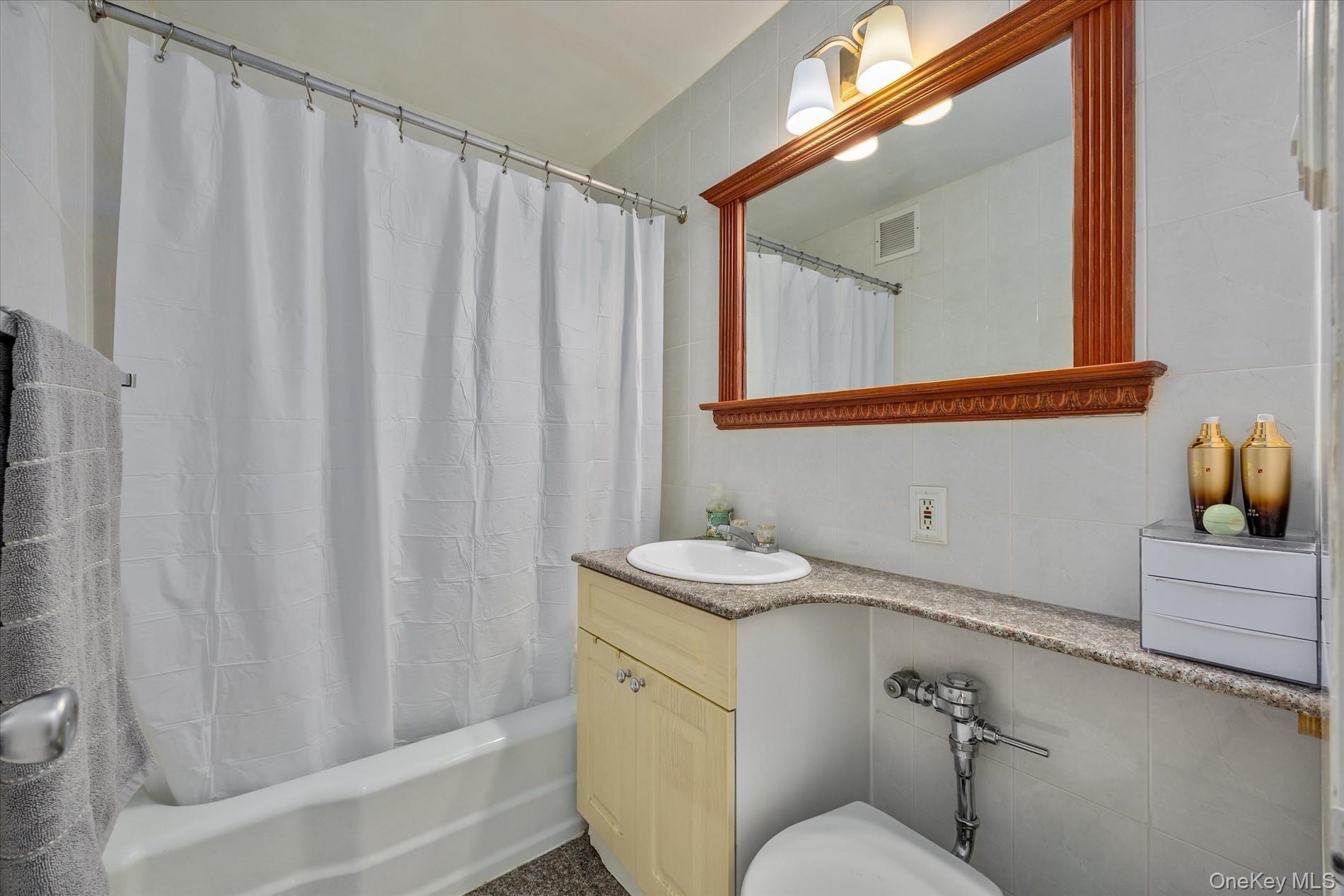 Coop 150th Queens, NY 11354, MLS-967637-13