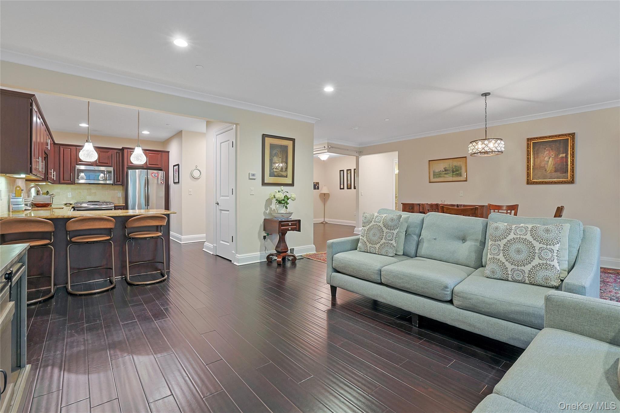 Condo Trump  Westchester County, NY 10588, MLS-967640-2