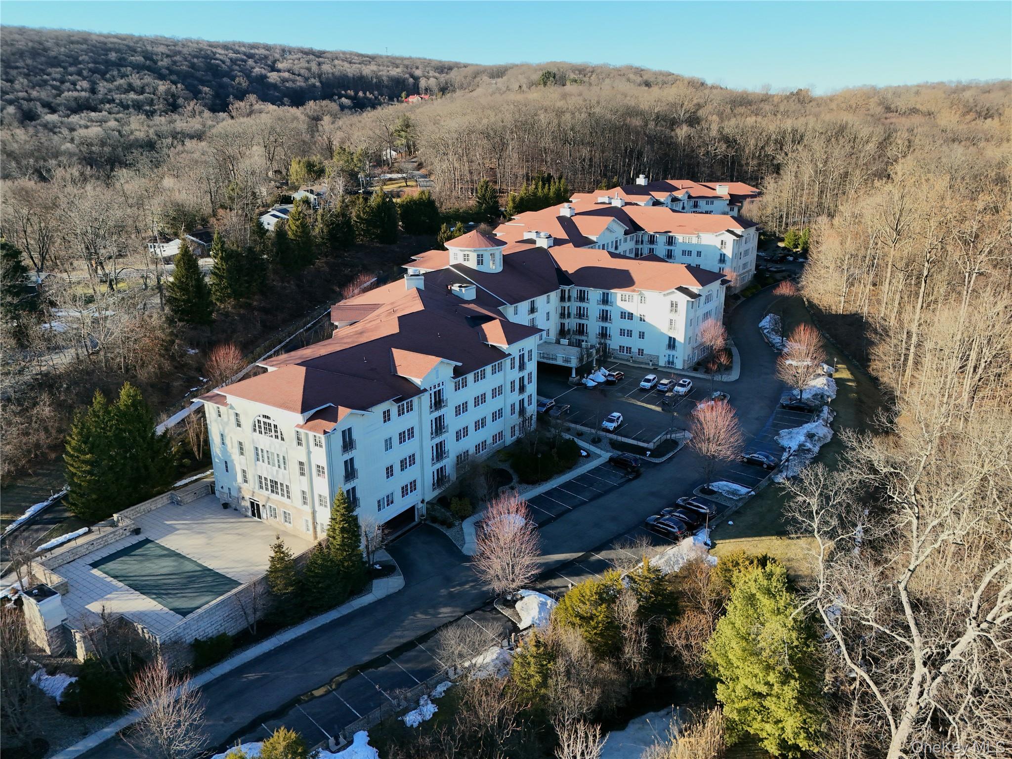Condo Trump  Westchester County, NY 10588, MLS-967640-40